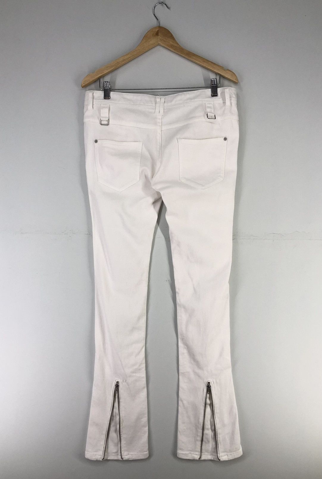 Japanese Brand Japanese Brand Glad News Distressed Flare White Jeans Size US 33 - 3 Thumbnail