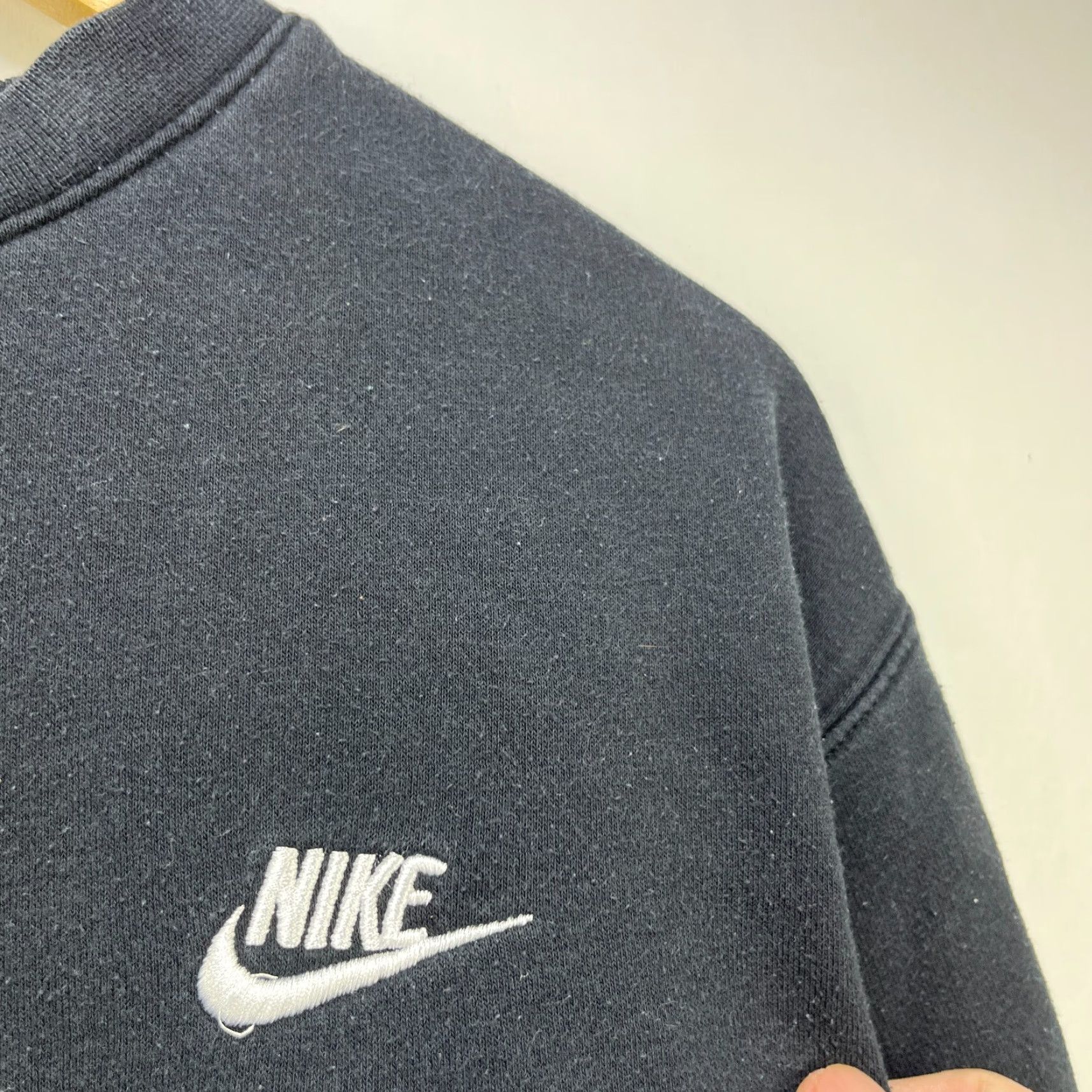 Nike Nike Sweatshirt Swoosh Embroidered Faded Pullover Large Mens Black Size US L / EU 52-54 / 3 - 3 Thumbnail