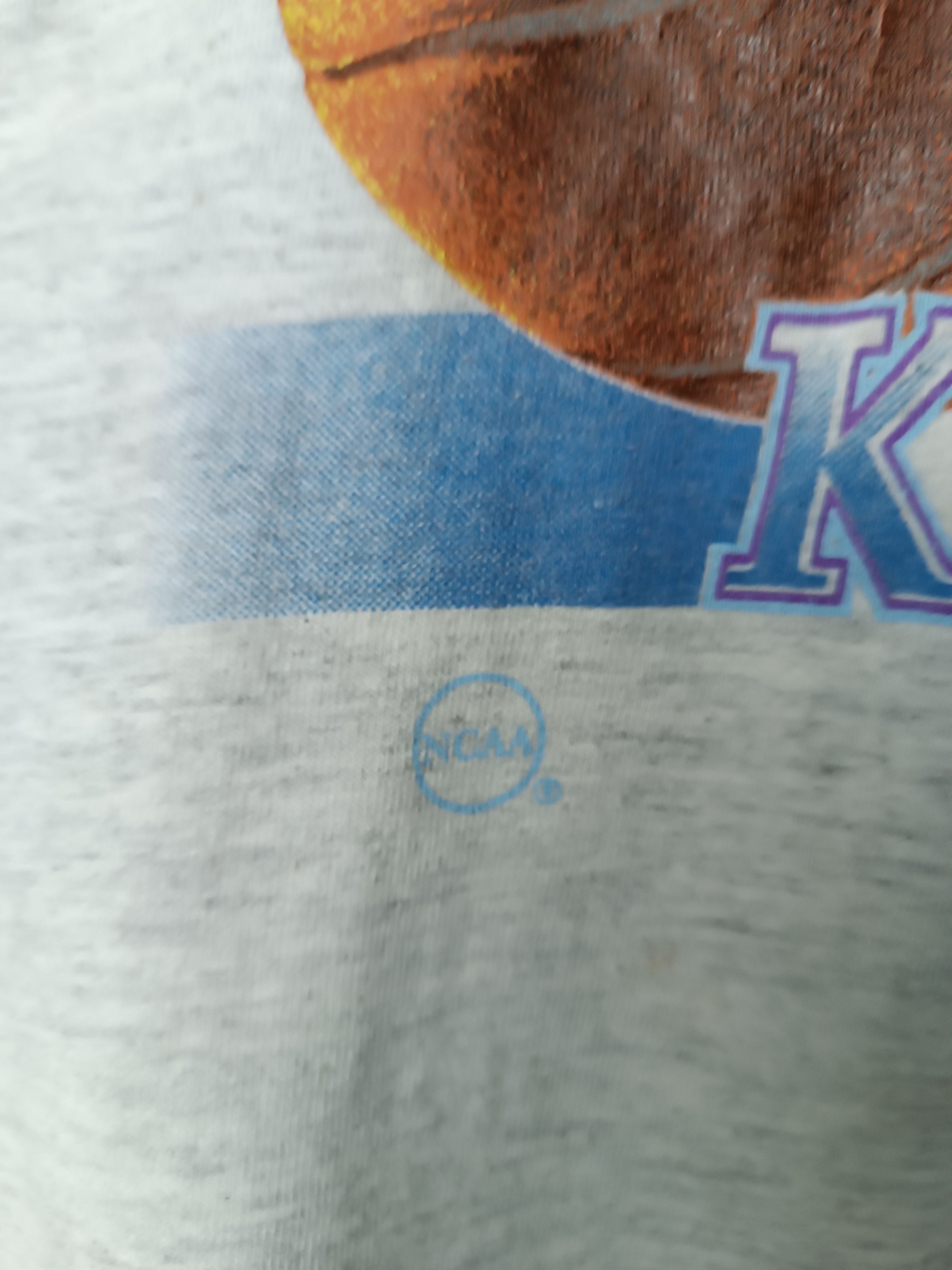 NBA VINTAGE 90'S FINAL FOUR SEATTLE KINGDOME NBA TEE SPORTS Size US M / EU 48-50 / 2 - 10 Thumbnail