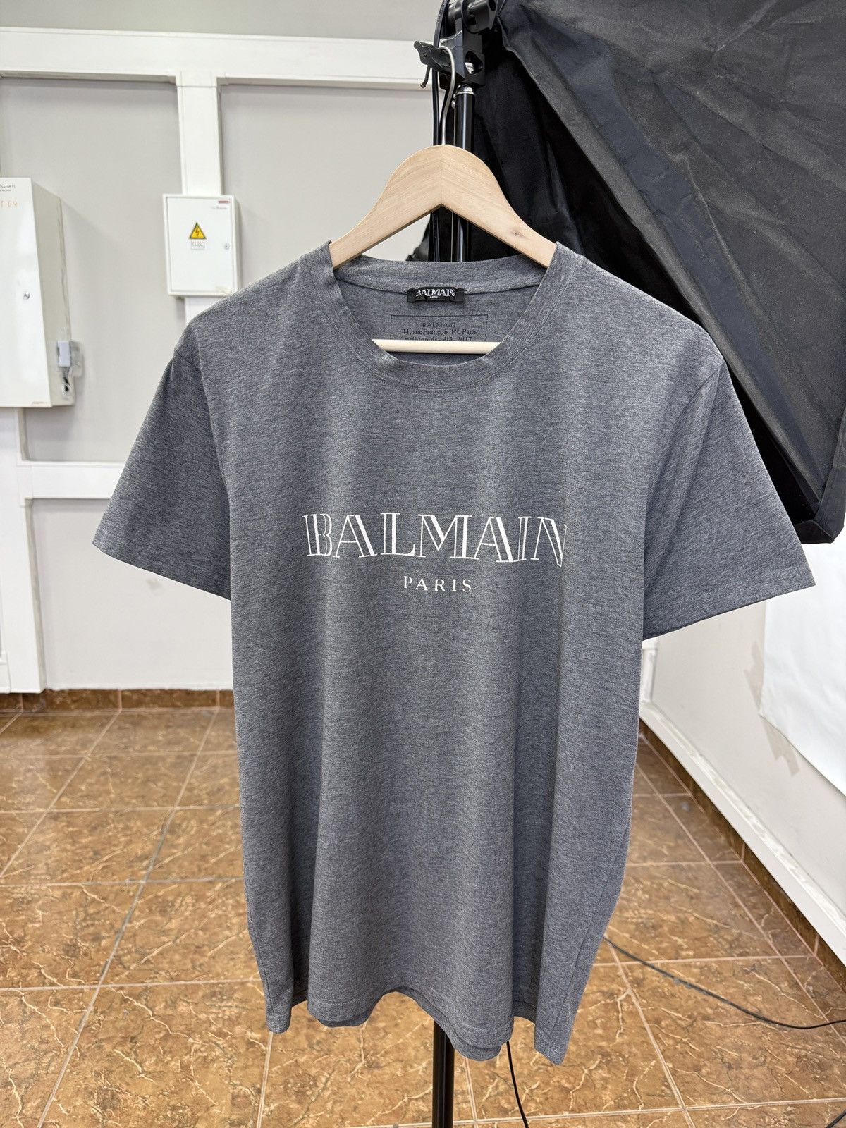 Balmain 🇫🇷 Balmain Paris Luxury Classic T-Shirt Rare Retro Hype Y2K Size US L / EU 52-54 / 3 - 1 Thumbnail