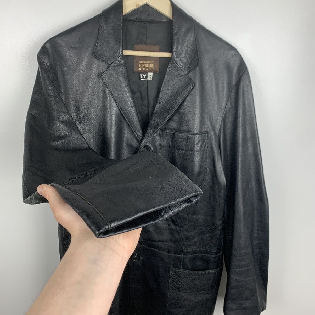 Gianfranco Ferre Vintage Gianfranco Ferre Black Leather Jacket Y2K Size 52 Size US L / EU 52-54 / 3 - 5 Thumbnail