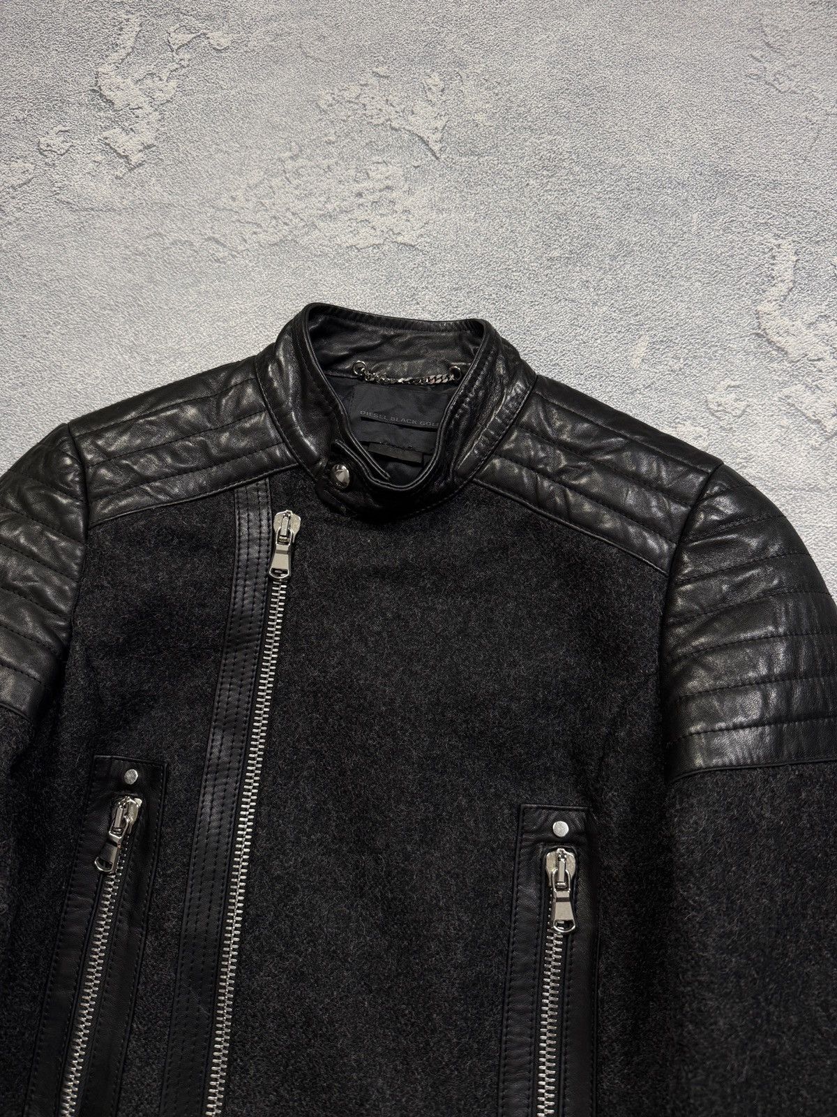 Diesel Vintage Diesel Women’s Cropped Leather Jacket MADE IN ITALY Size XS / US 0-2 / IT 36-38 - 2 Thumbnail