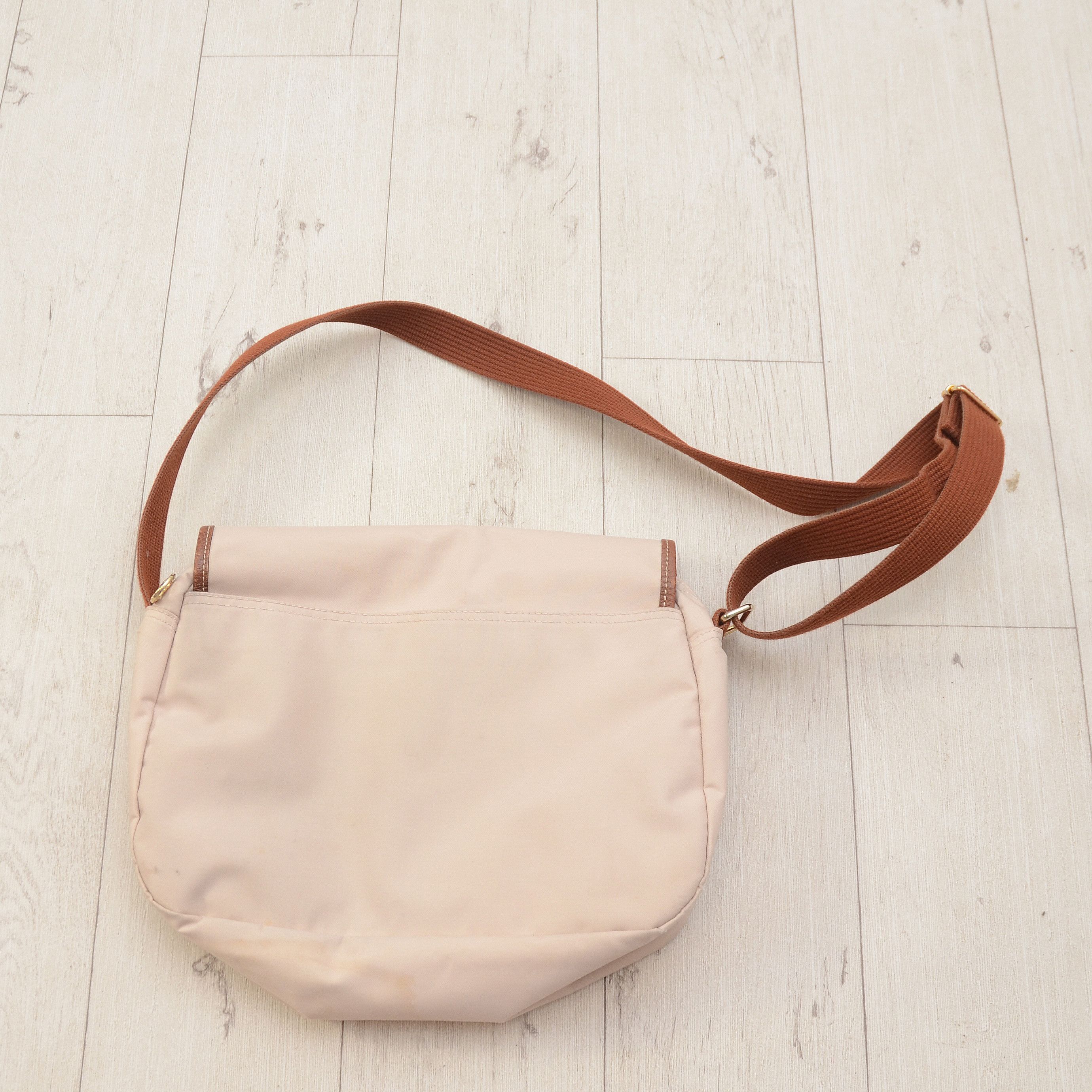Longchamp Longchamp Le Pliage Crossbody Beige Nylon/Cognac Messenger Size ONE SIZE - 5 Thumbnail