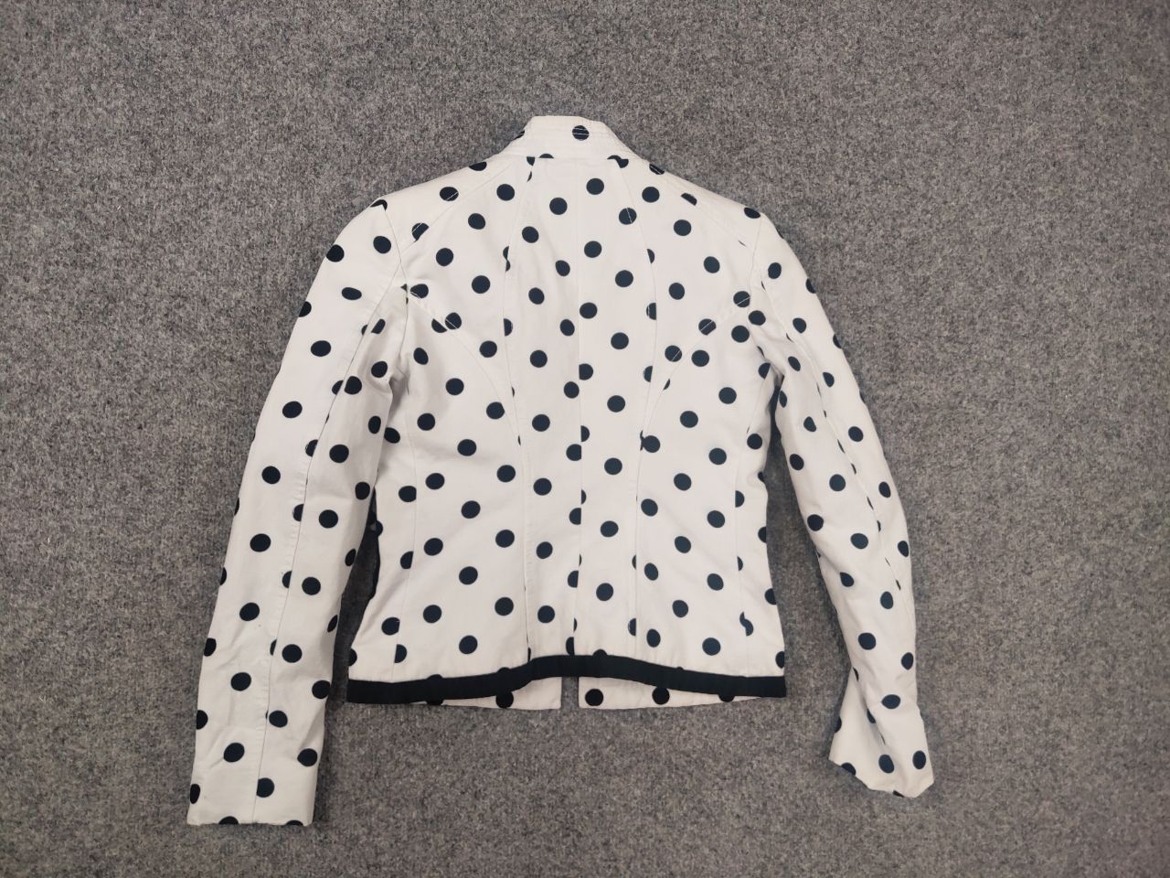 Valentino Valentino Roman Vintage Blazer jacket white black polka dots Size M / US 6-8 / IT 42-44 - 13 Thumbnail