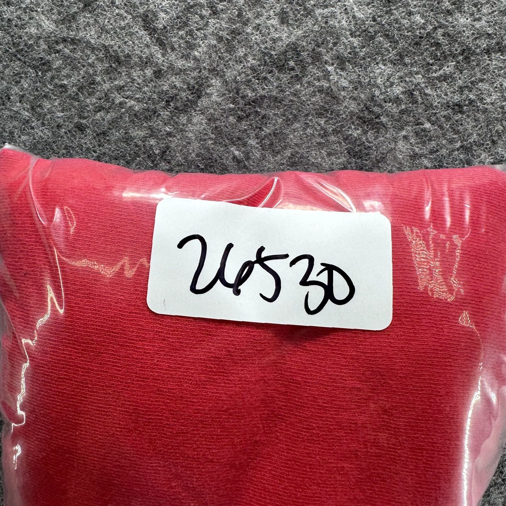 Hanes VINTAGE Hanes Shirt XL Red Blank 100% Cotton Tee Single Stitch 90s Mens Size US XL / EU 56 / 4 - 8 Thumbnail