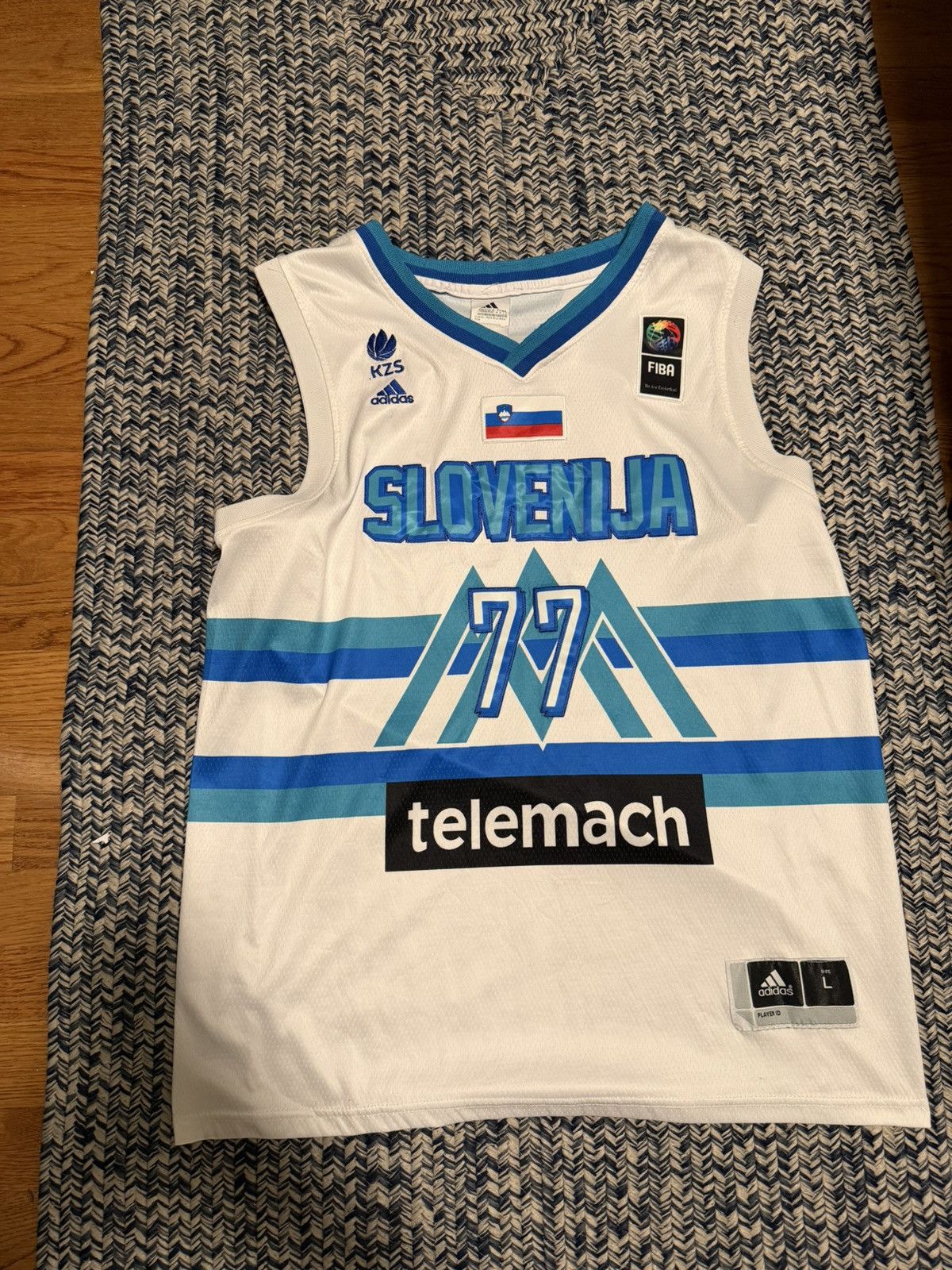 Adidas Dončić Slovenia Jersey Size US L / EU 52-54 / 3 - 1 Thumbnail