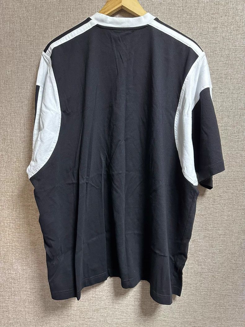 Balenciaga Balenciaga Embroidered Patchwork Short Sleeve T-Shirt Size US S / EU 44-46 / 1 - 3 Thumbnail