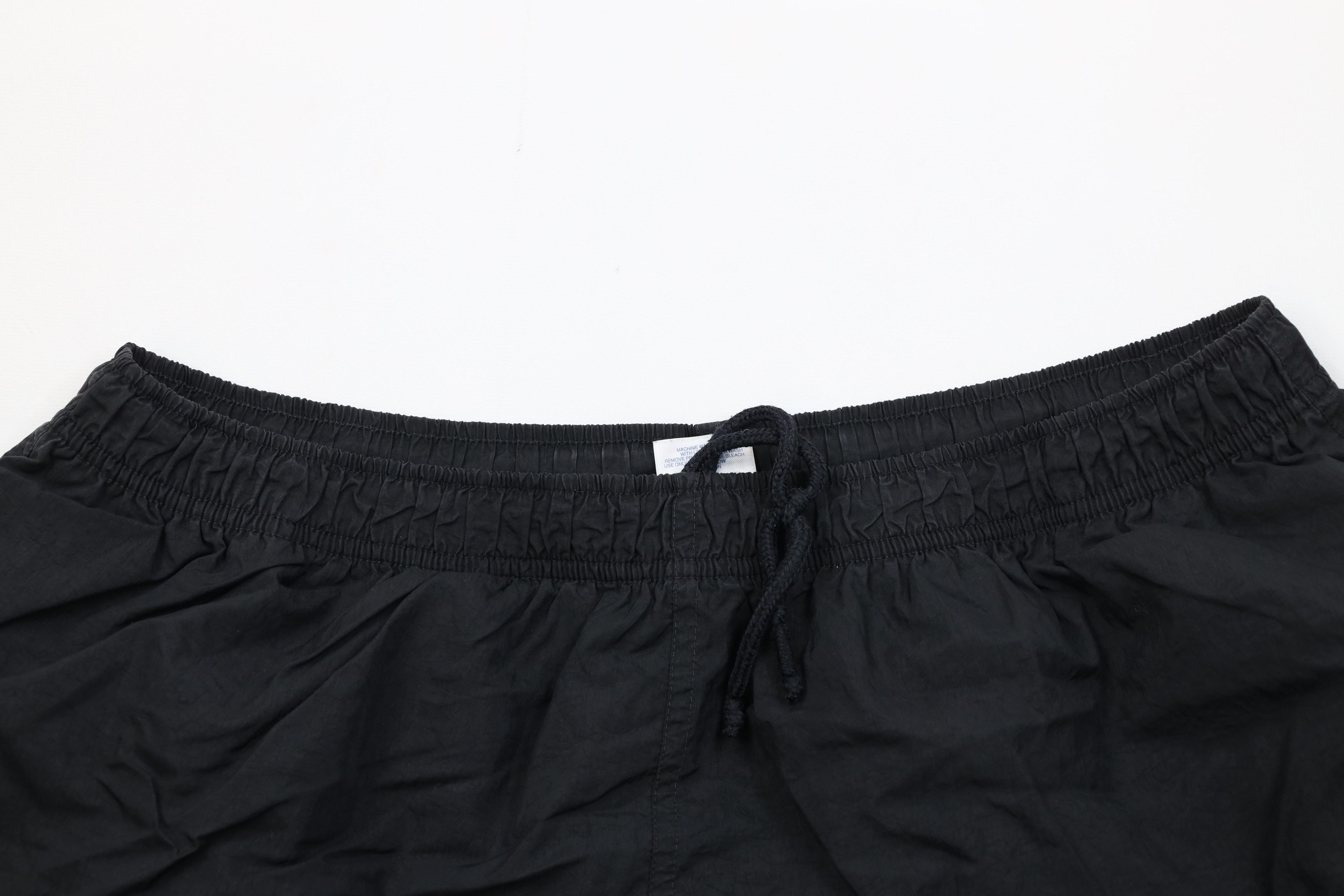 Reebok Vintage 90s Reebok Lined Above Knee Shorts Baggies Black Size US 38 / EU 54 - 2 Thumbnail
