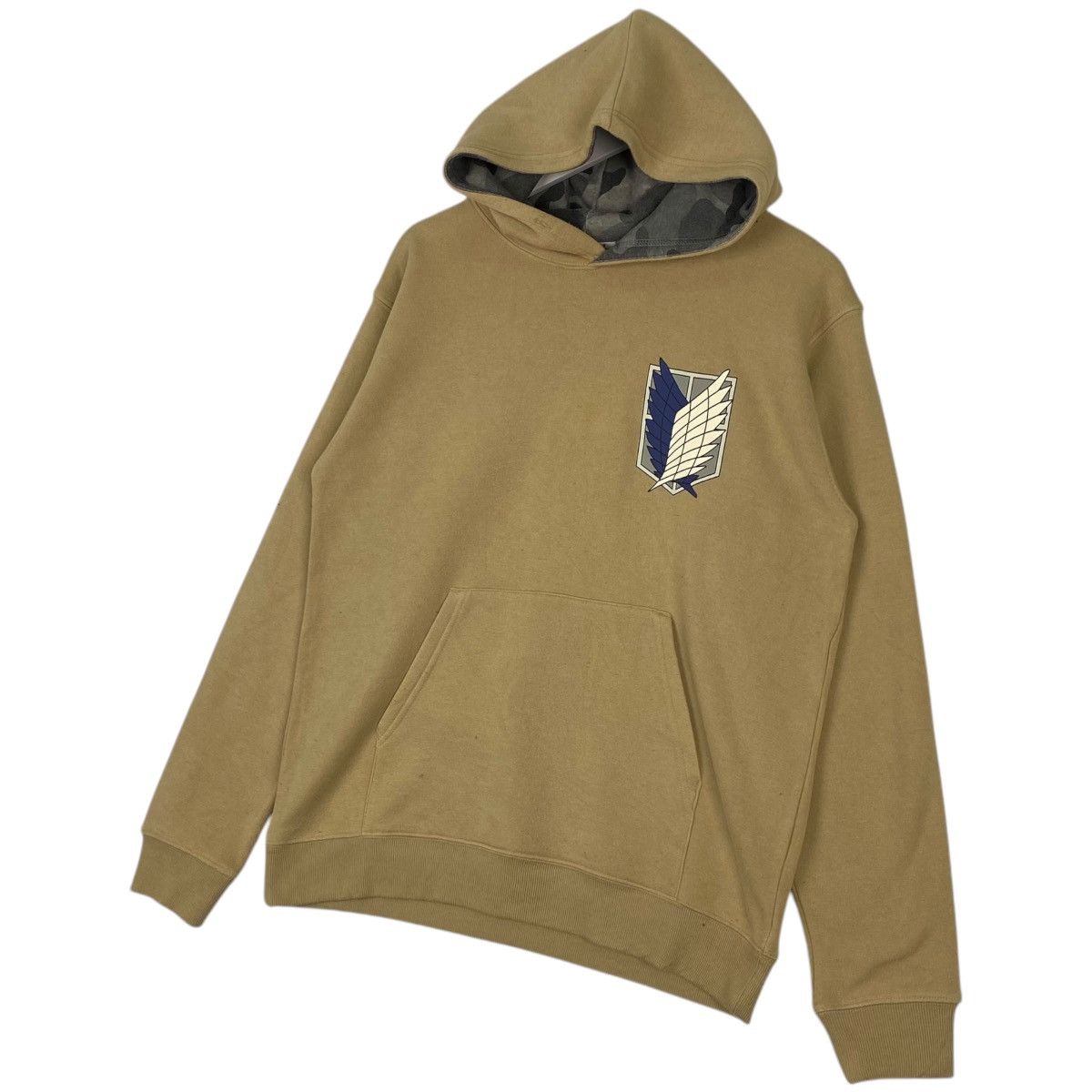 Designer × Vintage Vintage Attack On Titan Hoodie Sweater Beige Size US M / EU 48-50 / 2 - 2 Thumbnail