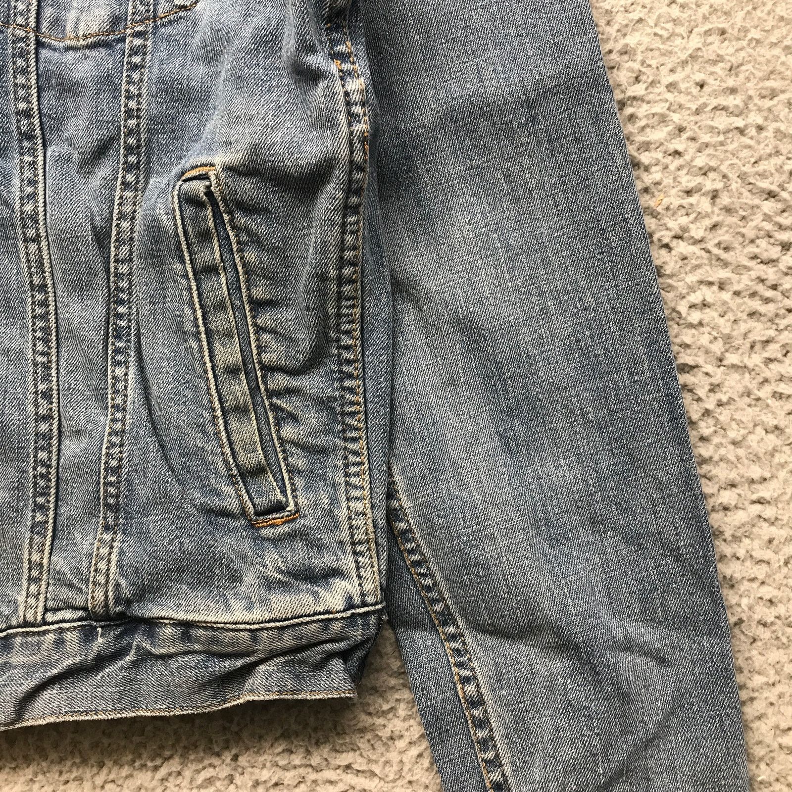 Gap Vintage Gap Denim Trucker Jacket Women S Long Sleeve Blue Size S / US 4 / IT 40 - 6 Thumbnail