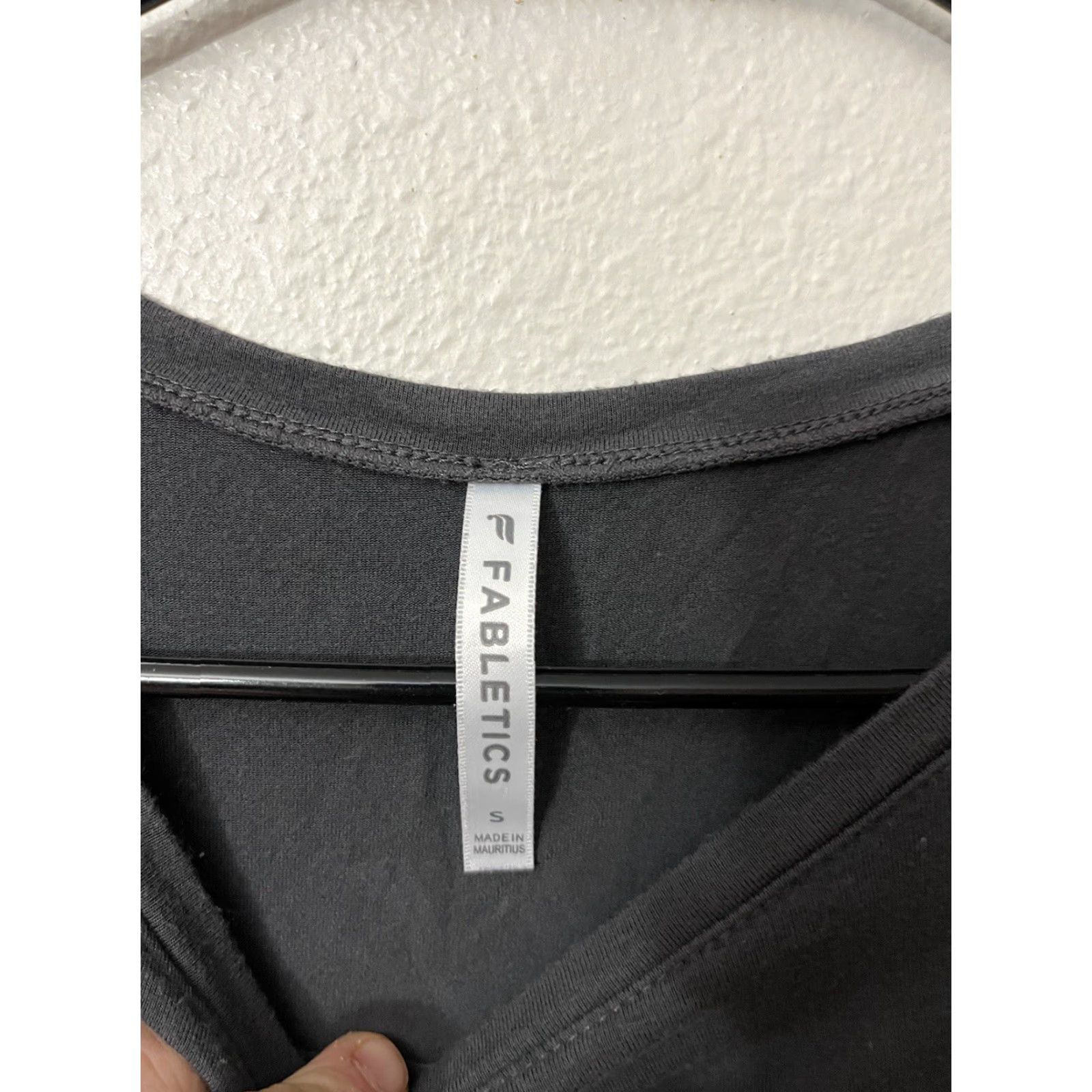 Fabletics Fabletics Tank Top Women's Small Gray Pullover Athletic Sleeveless Round Neck Tied Breathable Lightweight Jersey Activewear Casual Holiday Beach Size S / US 4 / IT 40 - 3 Thumbnail