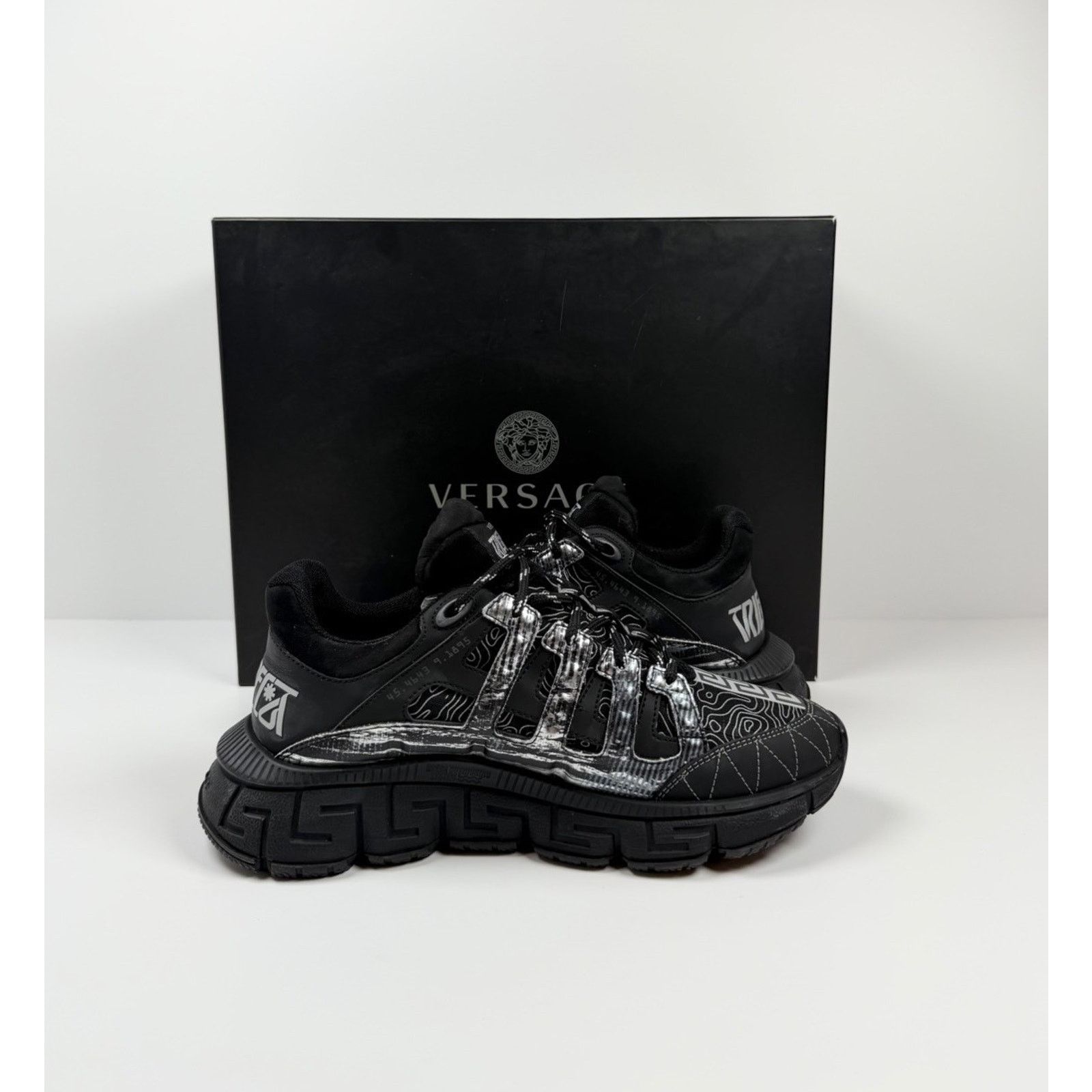 Versace Size 40EU/7US - Versace Trigreca Black Sneakers Size US 7 / EU 40 - 5 Thumbnail