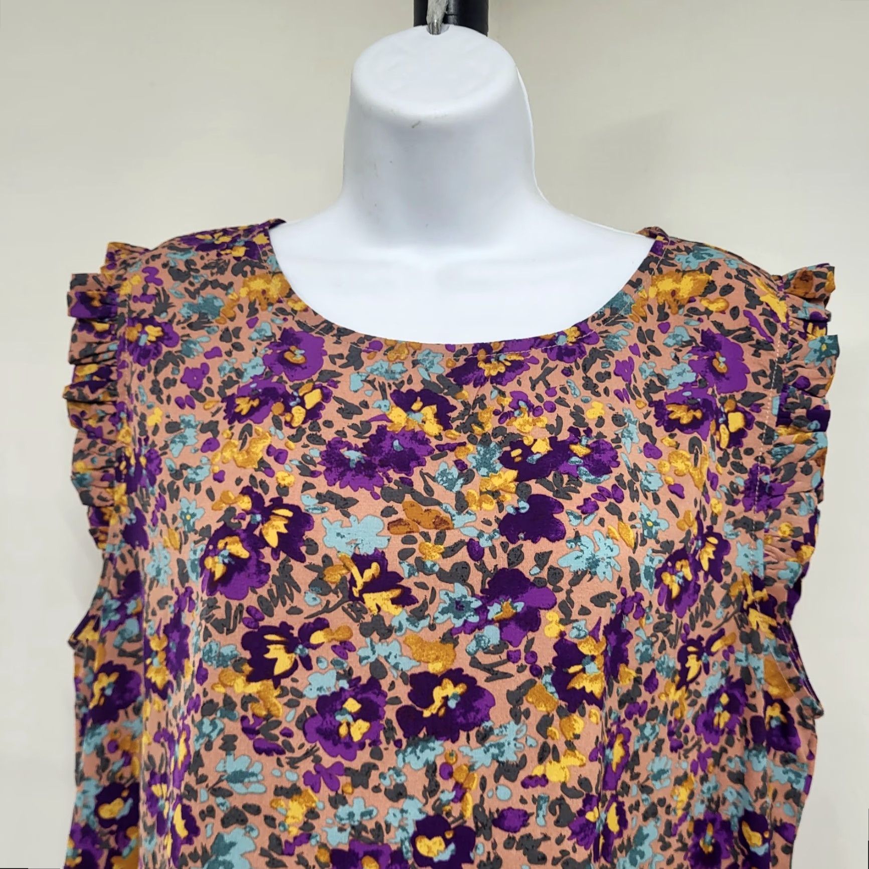 Vintage Jodifl Shirt Women's Sz Large Short Sleeve Purple Yellow Floral Print Top Blouse Size L / US 10 / IT 46 - 3 Thumbnail