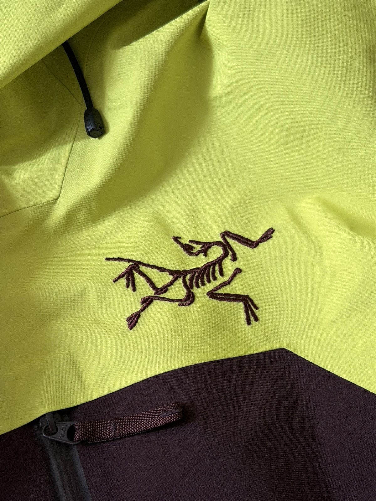 Arc'teryx Arc’teryx Rush Jacket Men’s medium (never worn) Size US M / EU 48-50 / 2 - 9 Thumbnail