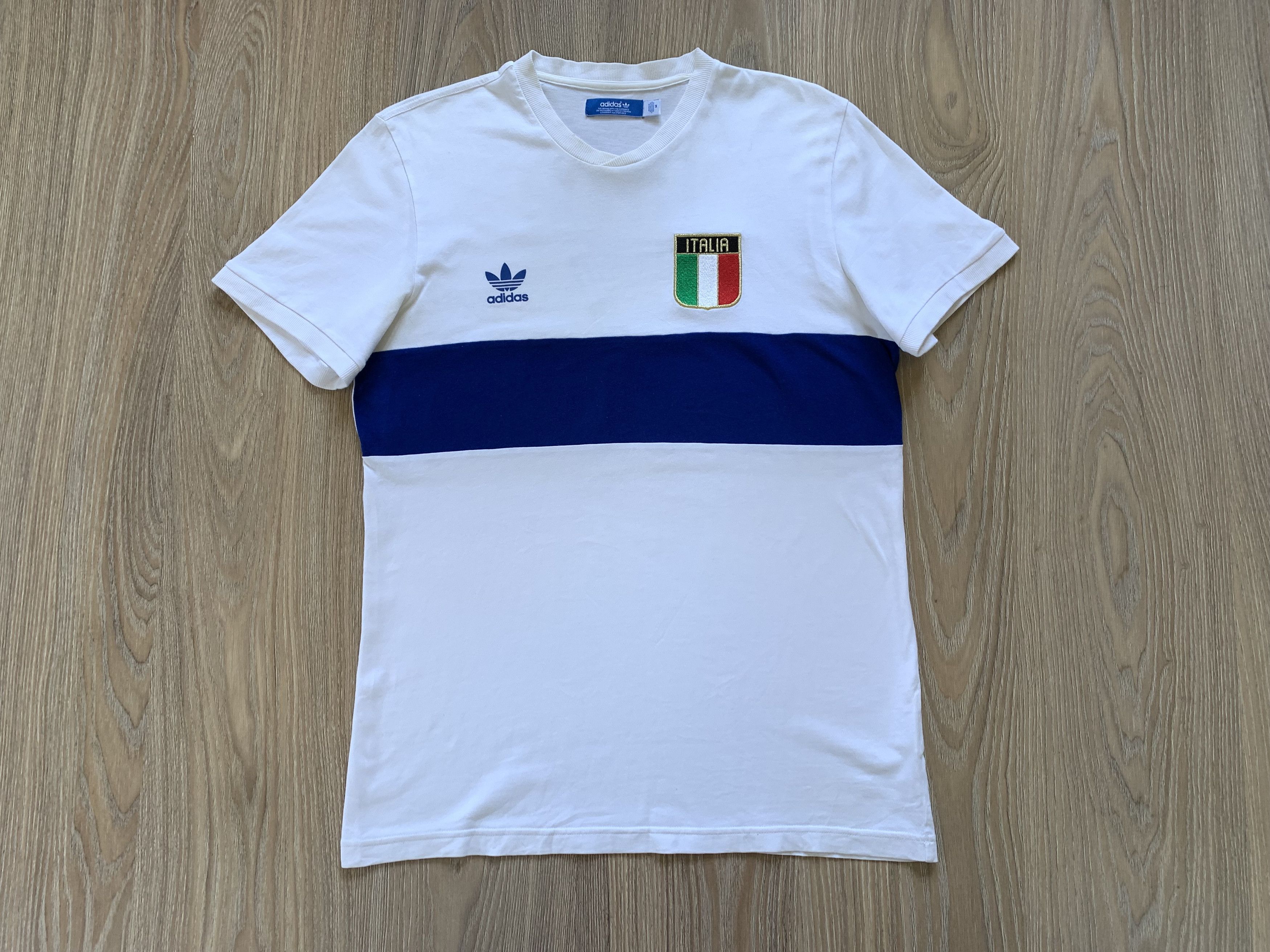 Adidas × Vintage Adidas Italia 7 Vintage White T Shirt 2011 Size US M / EU 48-50 / 2 - 3 Thumbnail