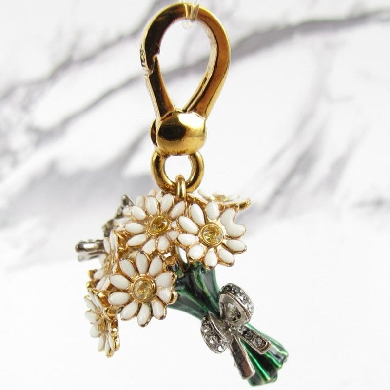 Juicy Couture Juicy Couture Daisy Bouquet Flower Charm Size ONE SIZE - 1 Thumbnail