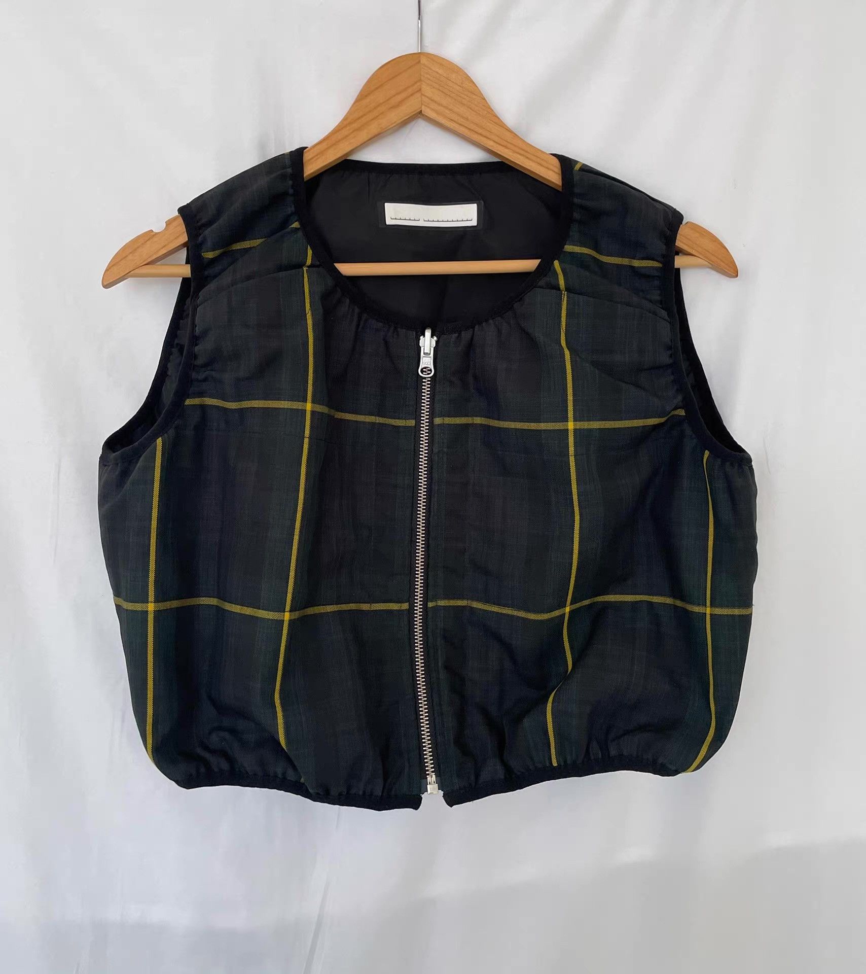 Random Identities Random Identities Reversible Vest Ｑ21 Size US S / EU 44-46 / 1 - 2 Thumbnail