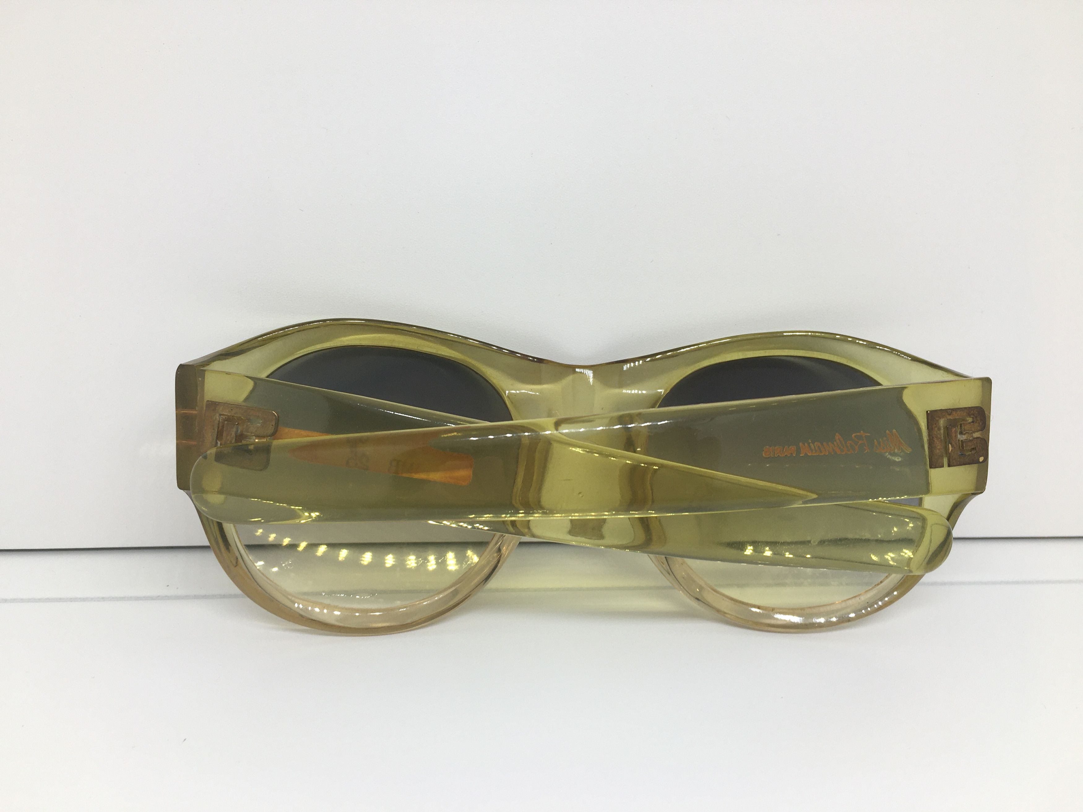 Vintage Vintage Miss Balmain Paris Diva Sunglasses Frame Size ONE SIZE - 8 Thumbnail
