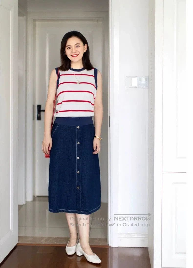 Louis Vuitton LV Navy Red Stripe Sleeveless Knit. Size US L / EU 52-54 / 3 - 8 Thumbnail