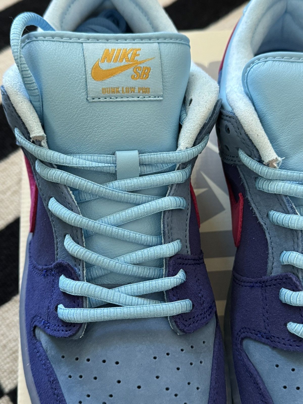 Nike Nike SB Dunk Low Run the Jewels Size US 10.5 / EU 43-44 - 8 Thumbnail