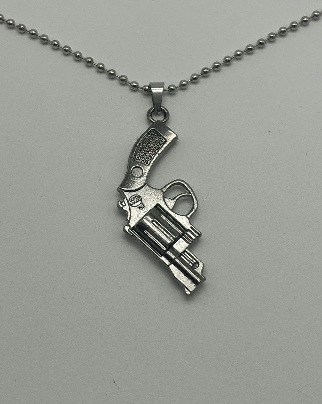 Jewelry Pistol Necklace Size ONE SIZE - 2 Thumbnail