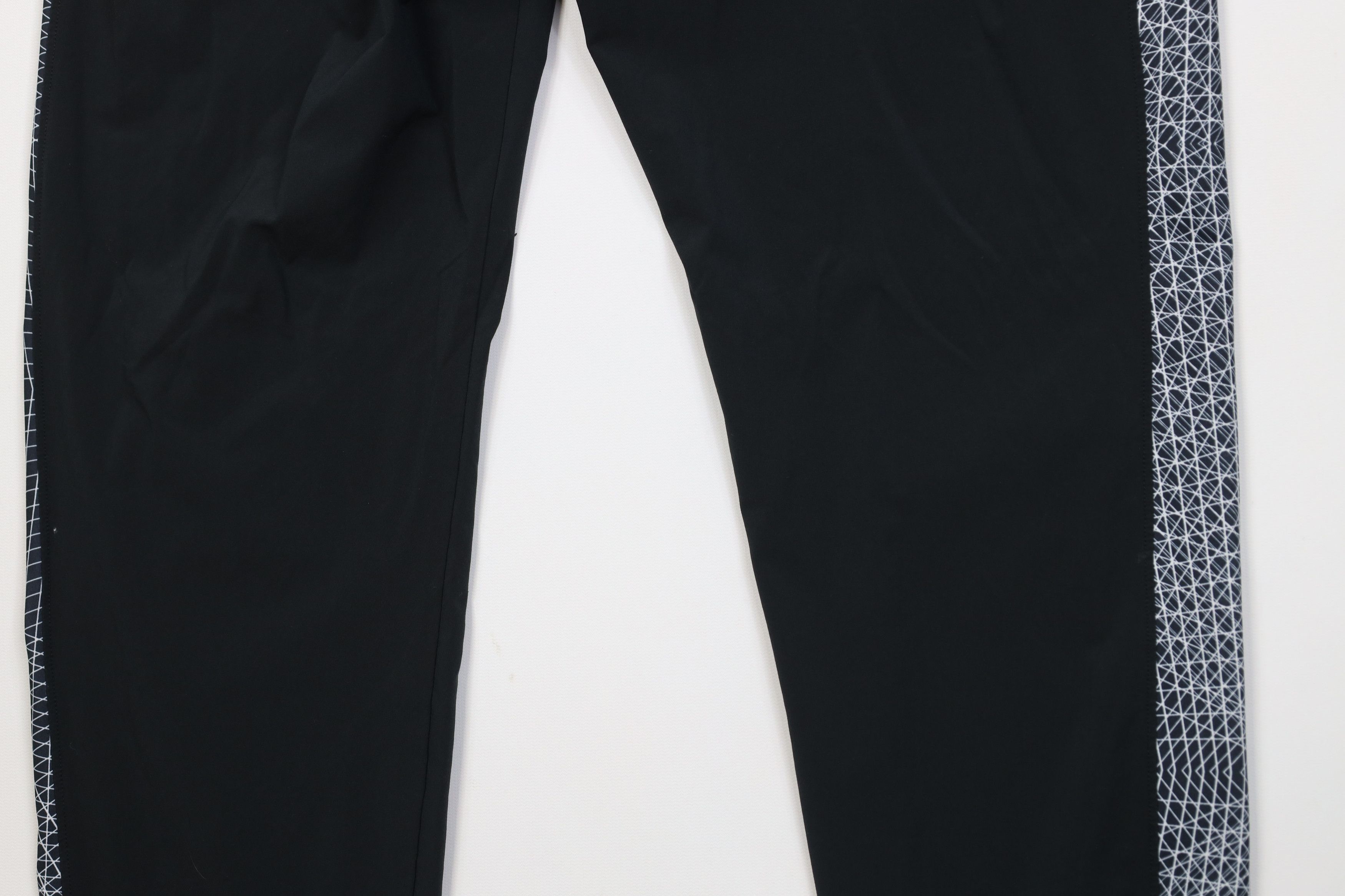 Oakley Vintage Y2K Oakley O Logo Geometric Tapered Leg Pants Black Size US 32 / EU 48 - 11 Thumbnail