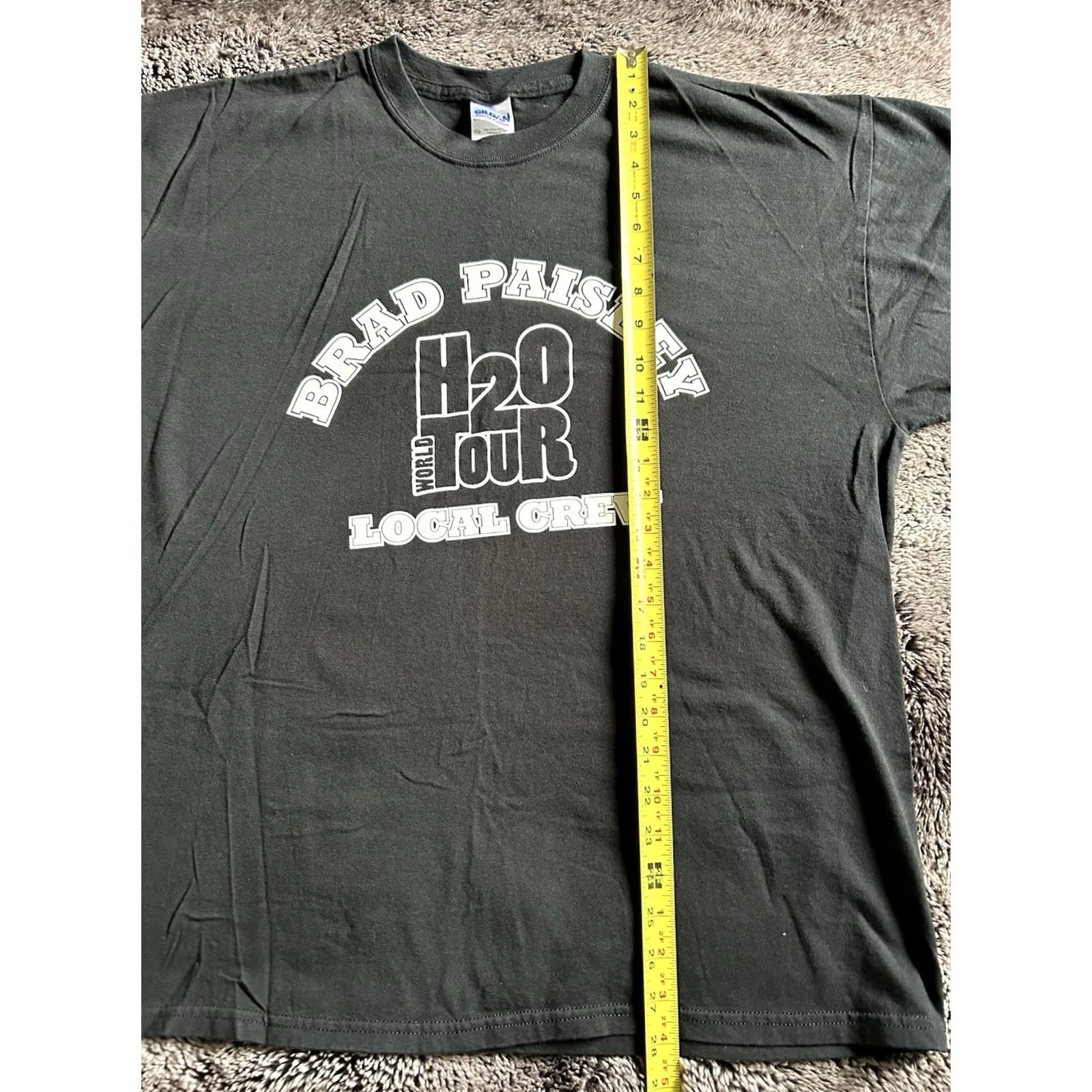 Vintage Brad Paisley H2O World Tour T Shirt Men’s XL Black Paisley Tour Merchandise Shirt Size US XL / EU 56 / 4 - 5 Thumbnail