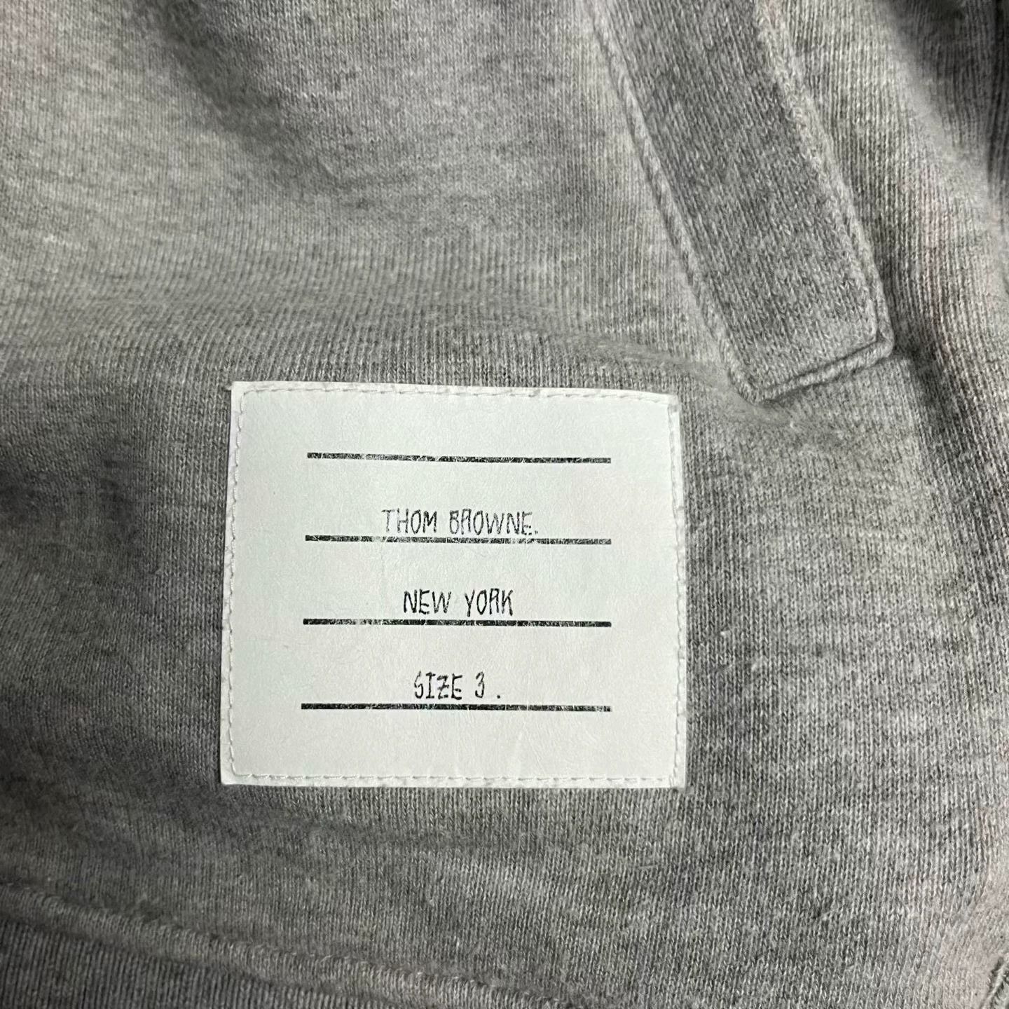 Thom Browne thom browne gray striped zip-up hoodie Size US M / EU 48-50 / 2 - 5 Thumbnail
