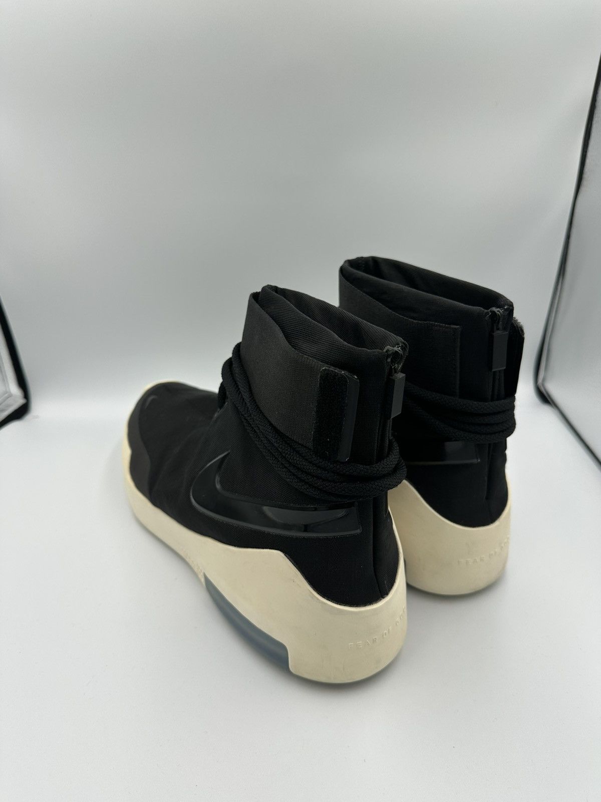 Fear of God × Nike Nike x FEAR OF GOD 1 Size US 13 / EU 46 - 3 Thumbnail