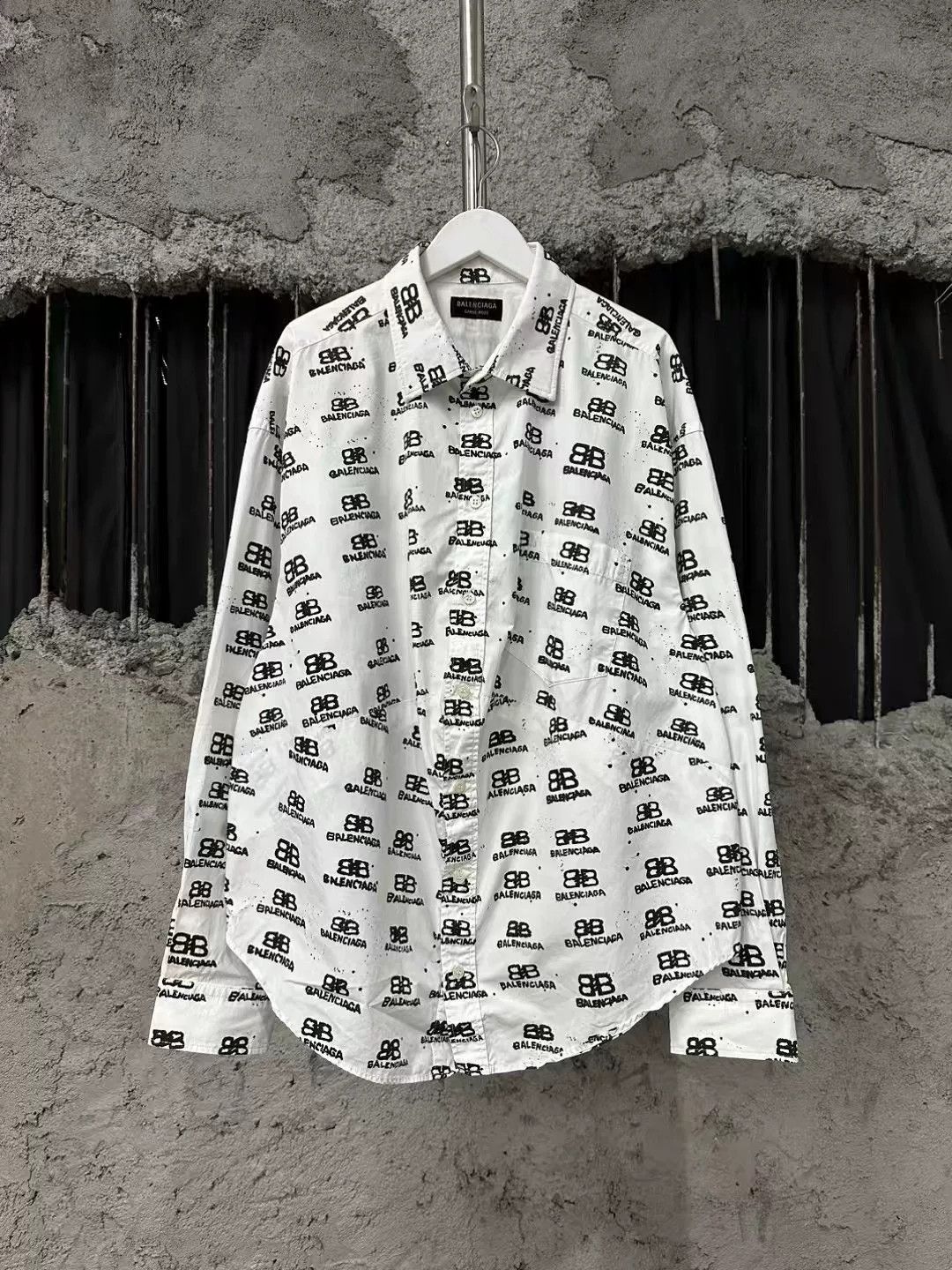 Balenciaga Balenciaga Printed White Shirt Size US XS / EU 42 / 0 - 1 Thumbnail