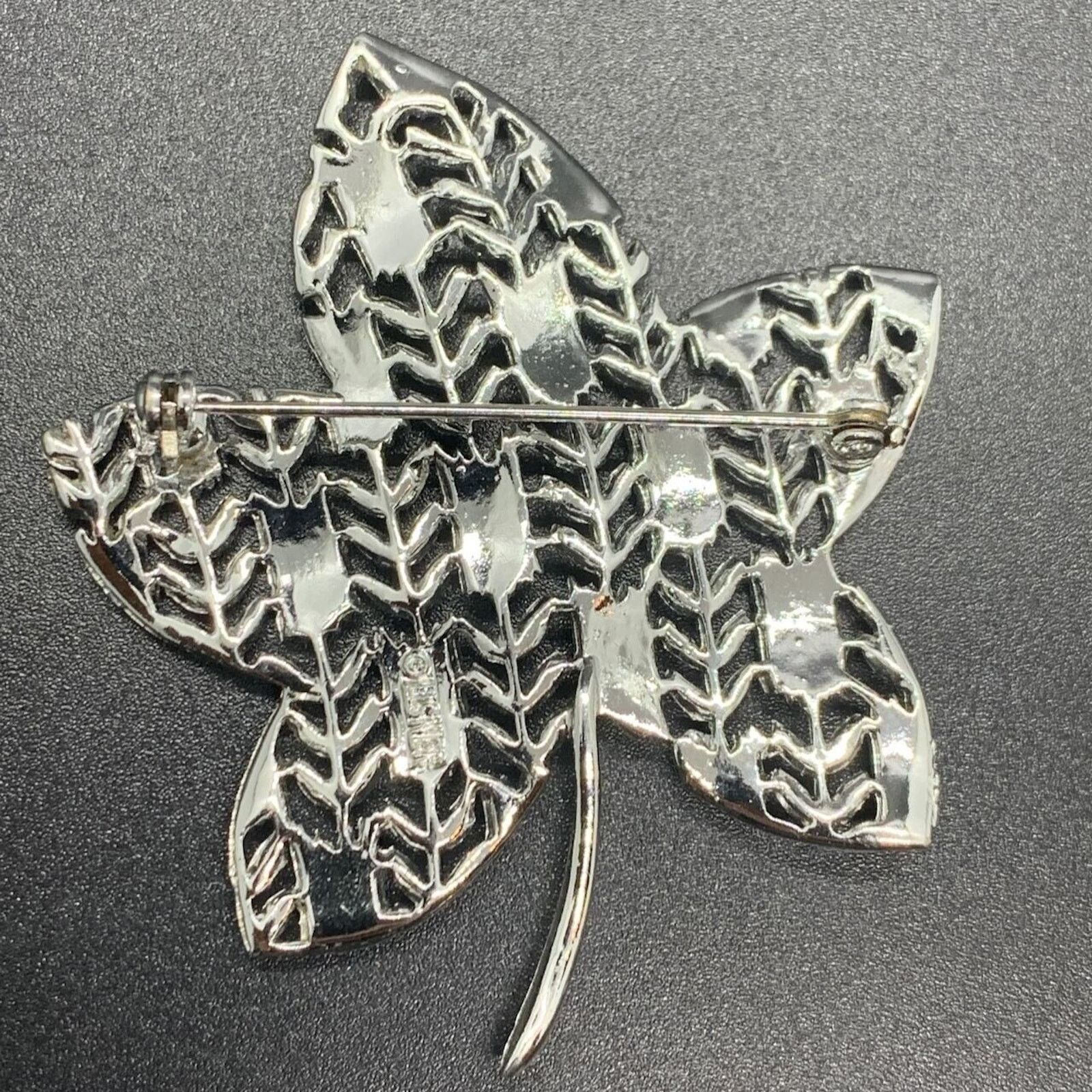 Other Lisner Vintage Silver Tone Textured Flower Leaf Brooch 2.5" Size ONE SIZE - 3 Thumbnail