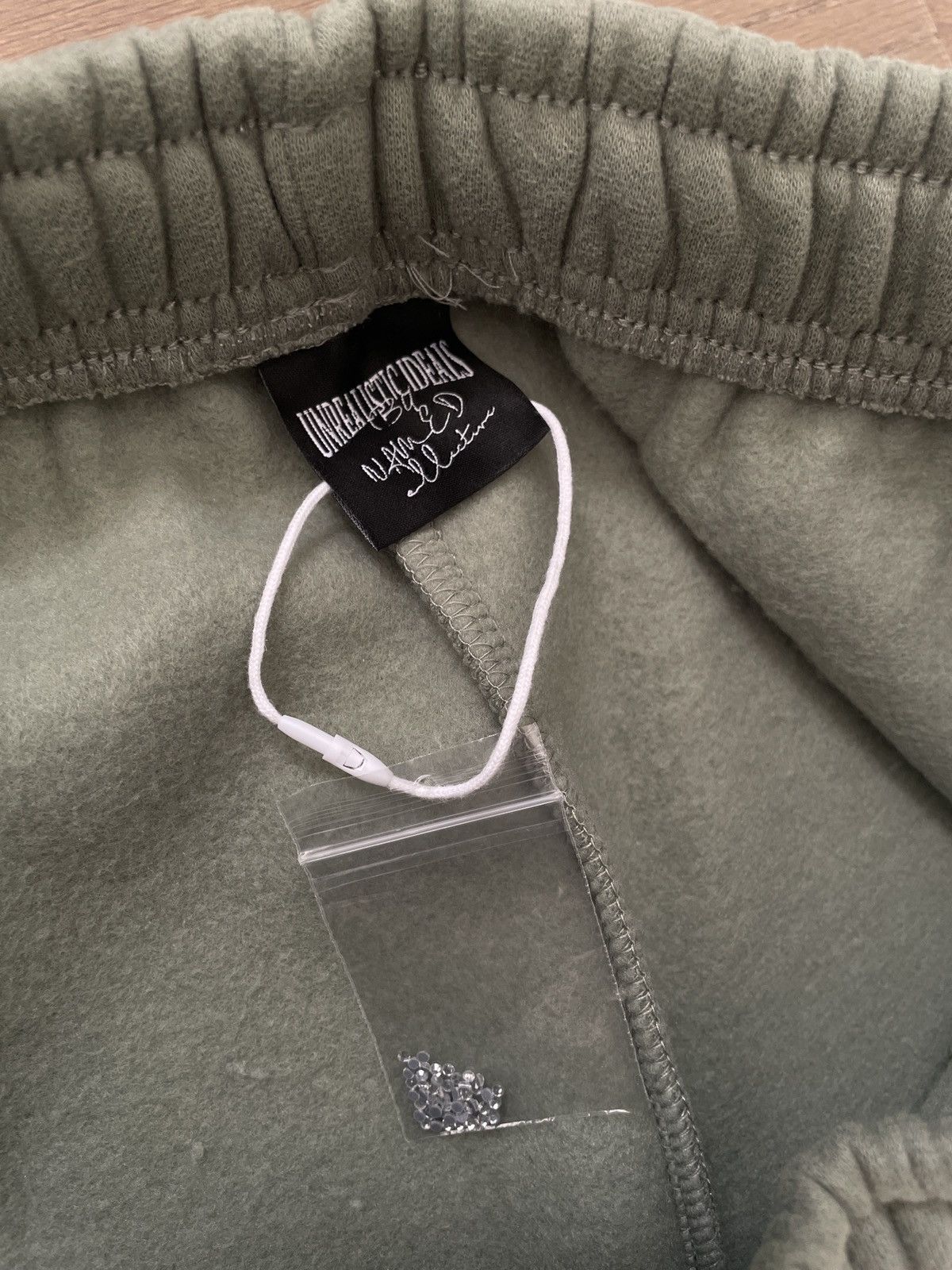 Named Collective NAMED COLLECTIVE - GREEN RHINESTONE CAMO SWEATPANTS Size US 30 / EU 46 - 10 Thumbnail