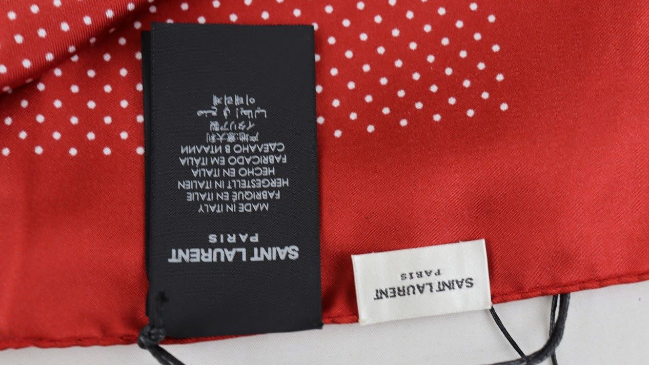 Saint Laurent Paris o1rshd1 Size: OS / Carre Pois Rouge Twill Scarf in Red Size ONE SIZE - 6 Thumbnail