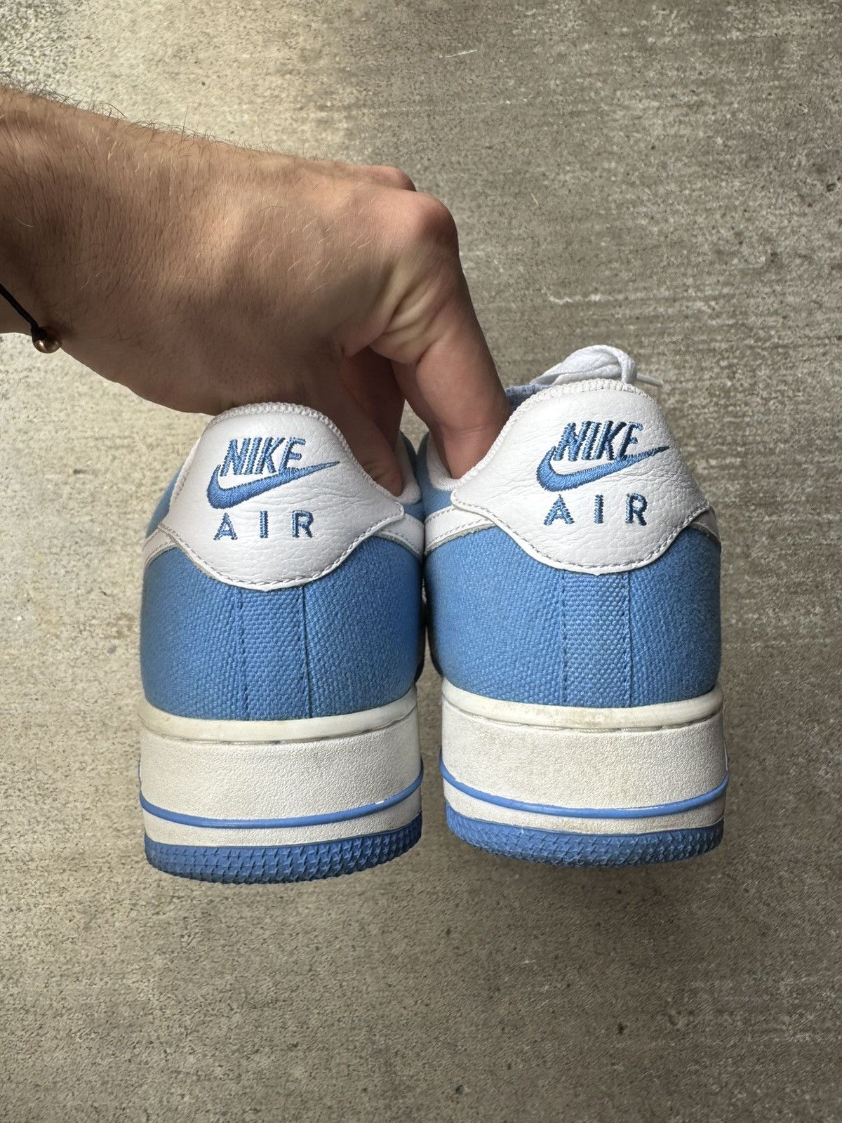 Nike 2003 NIKE AIR FORCE 1 LOW “UNIVERSITY UNC BLUE CANVAS” Size US 9 / EU 42 - 4 Thumbnail