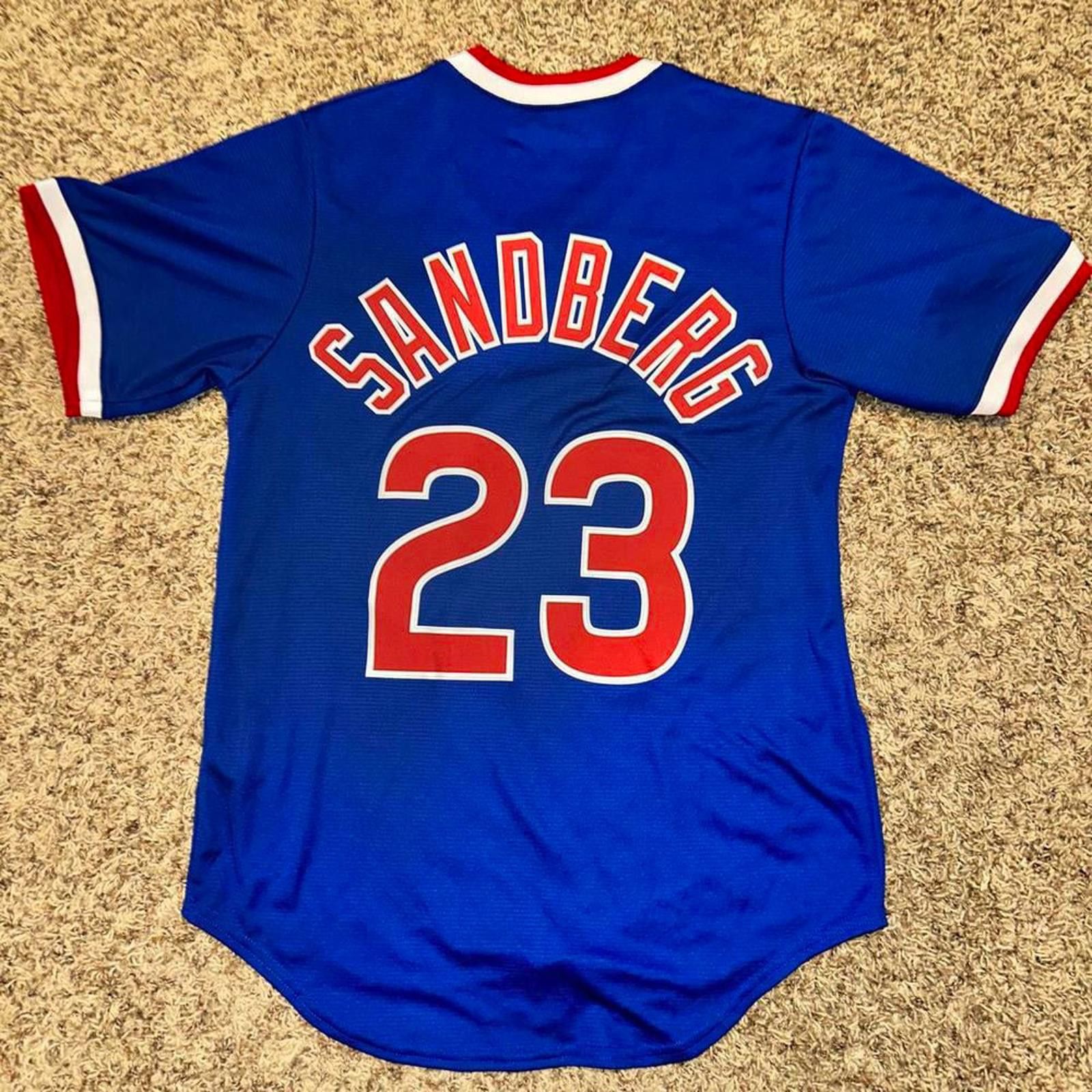 Nike Men's Cubs Ryne Sandberg Nike Royal Road Cooperstown Collection Player Jersey Size US M / EU 48-50 / 2 - 6 Thumbnail