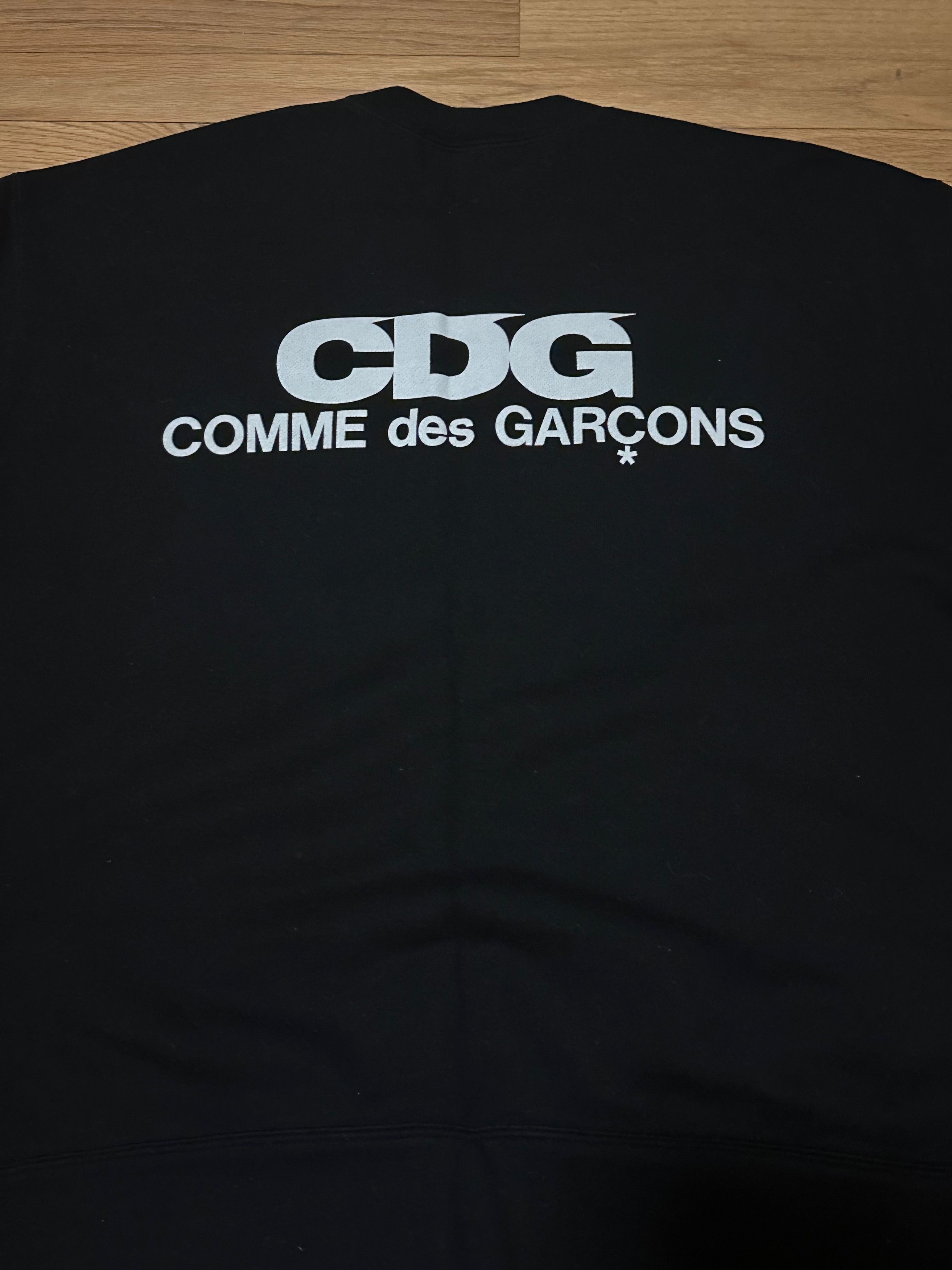 CDG by Comme des Garcons × Comme des Garcons CDG BLACK OVERSIZED SWEATSHIRT SIZE M (from Japan) Size US M / EU 48-50 / 2 - 6 Thumbnail