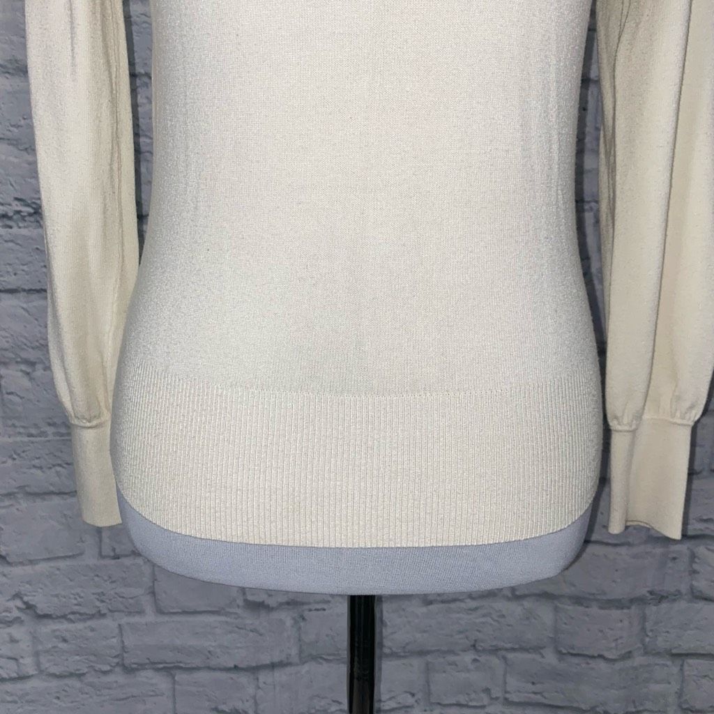 Gap GAP women M Crewneck Longsleeve classic sweater off white Size M / US 6-8 / IT 42-44 - 2 Thumbnail