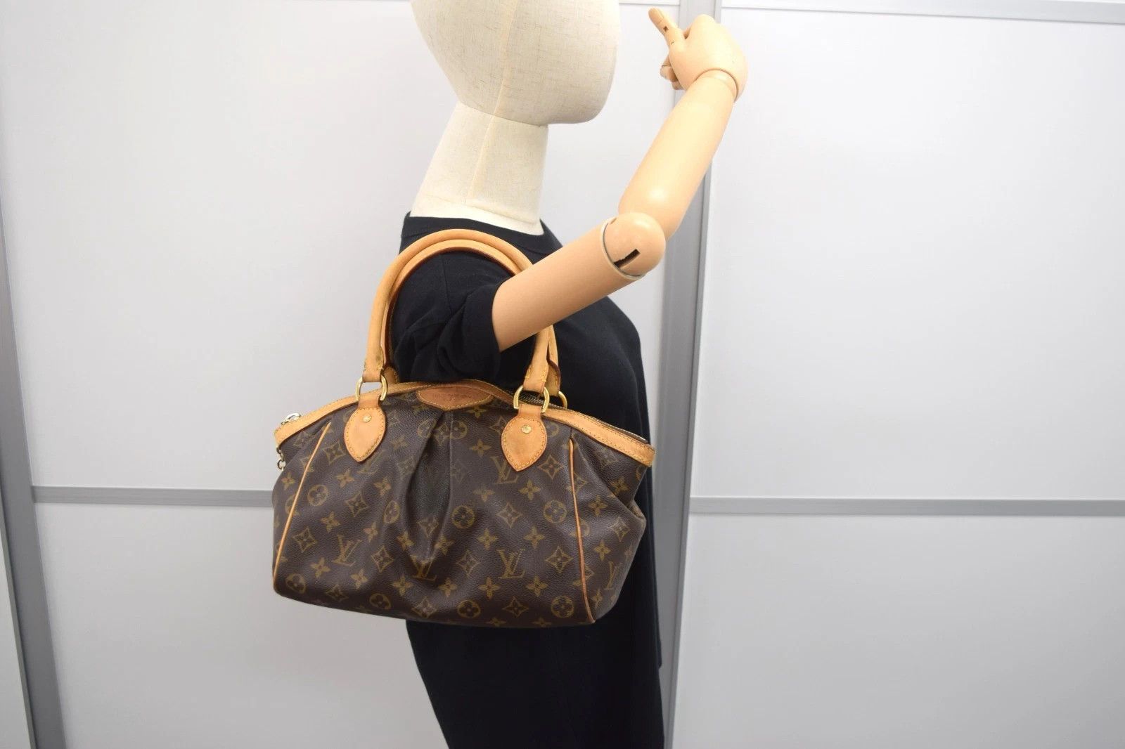 Louis Vuitton Auth Louis Vuitton Tivoli PM Hand Bag Monogram Canvas M40143 Size ONE SIZE - 3 Thumbnail
