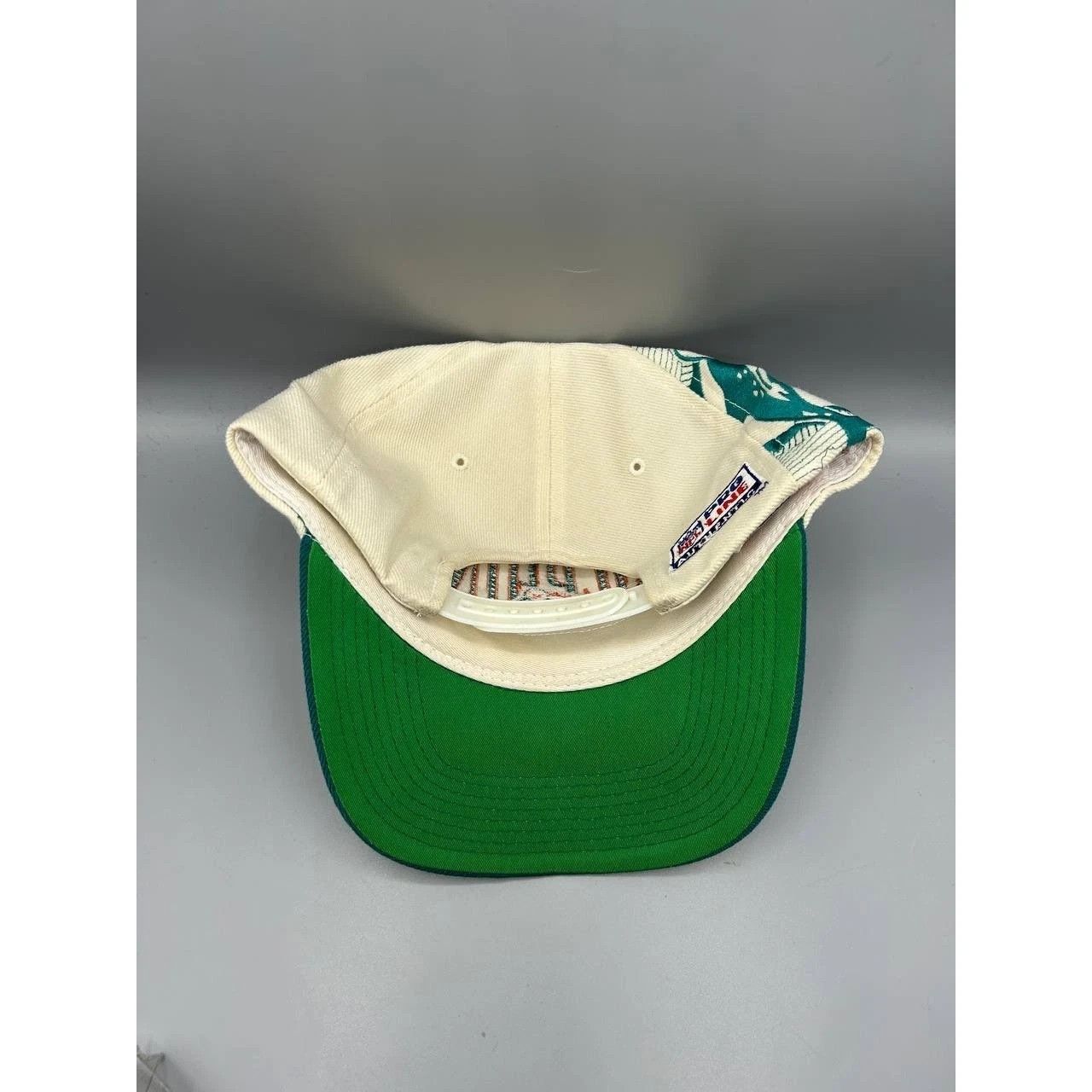 Sports Specialties Vintage Miami Dolphins Hat Men White Blue NFL Snap Back Cap Size ONE SIZE - 8 Thumbnail