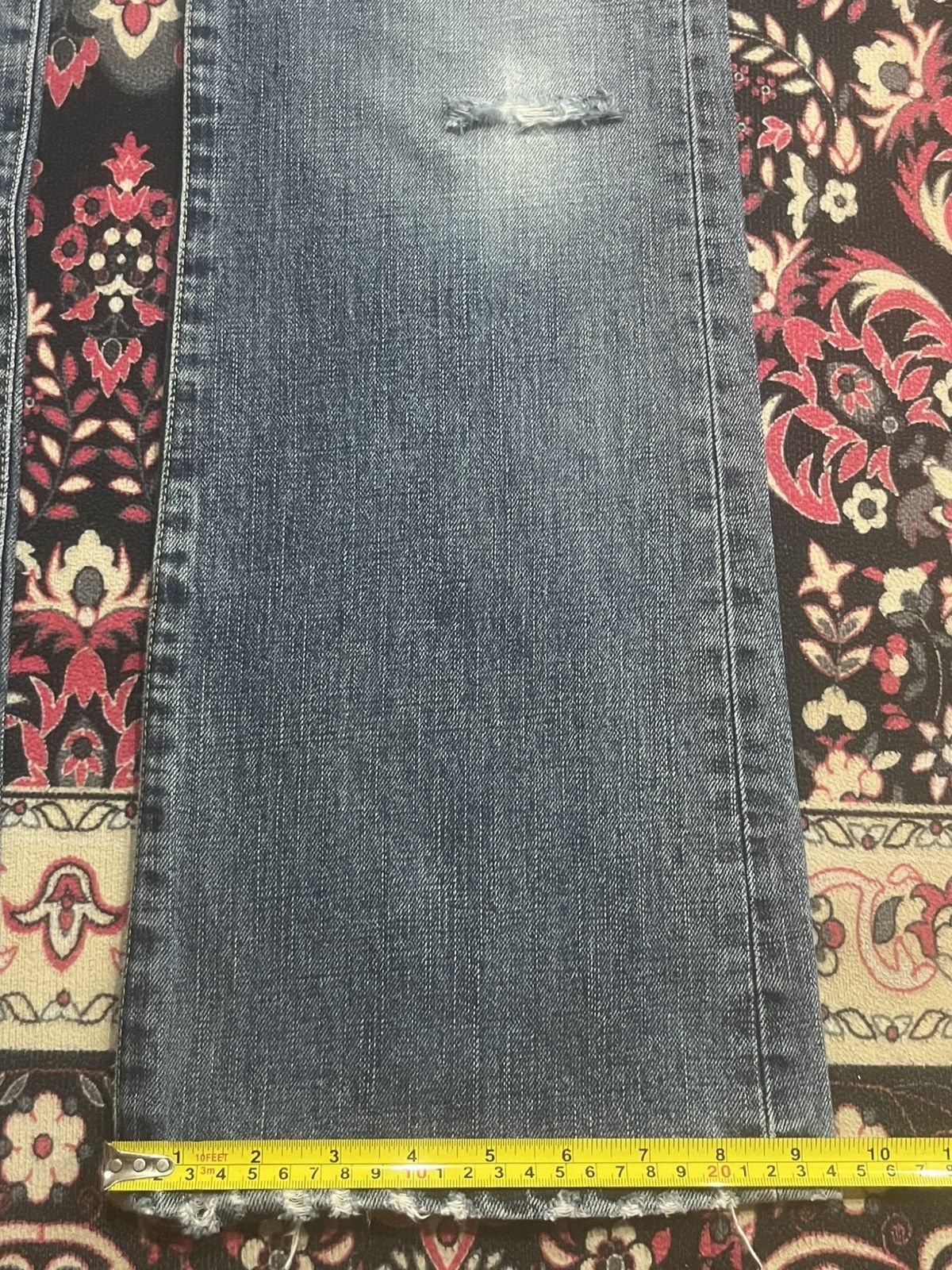Undercover × Uniqlo Vintage Uniqlo Classic Blue Washed Distressed Flare Jeans Size US 31 - 15 Thumbnail