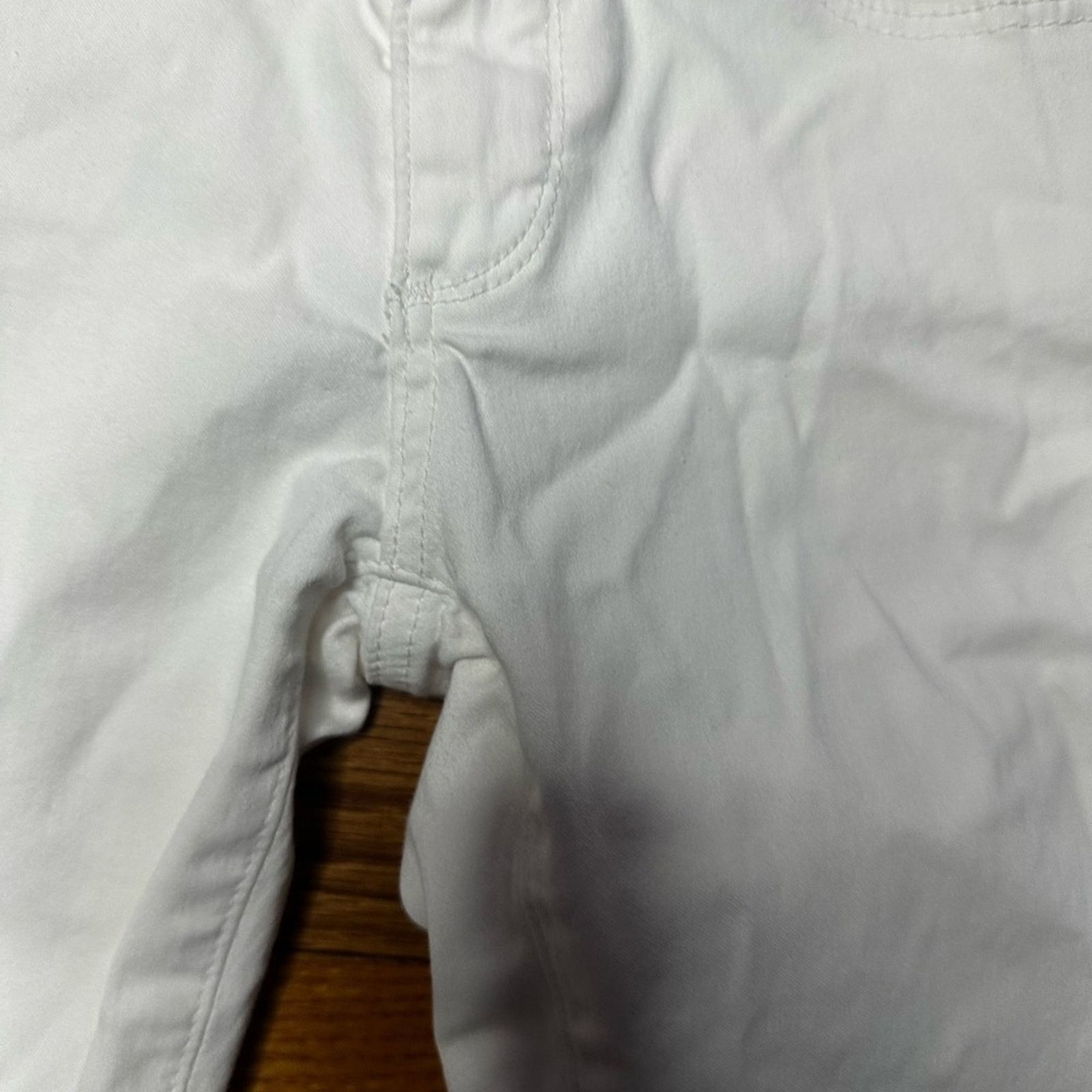 AG Adriano Goldschmied Adriano Goldschmied White Super Skinny Ankle Jeans Size 26" / US 2 / IT 38 - 6 Thumbnail