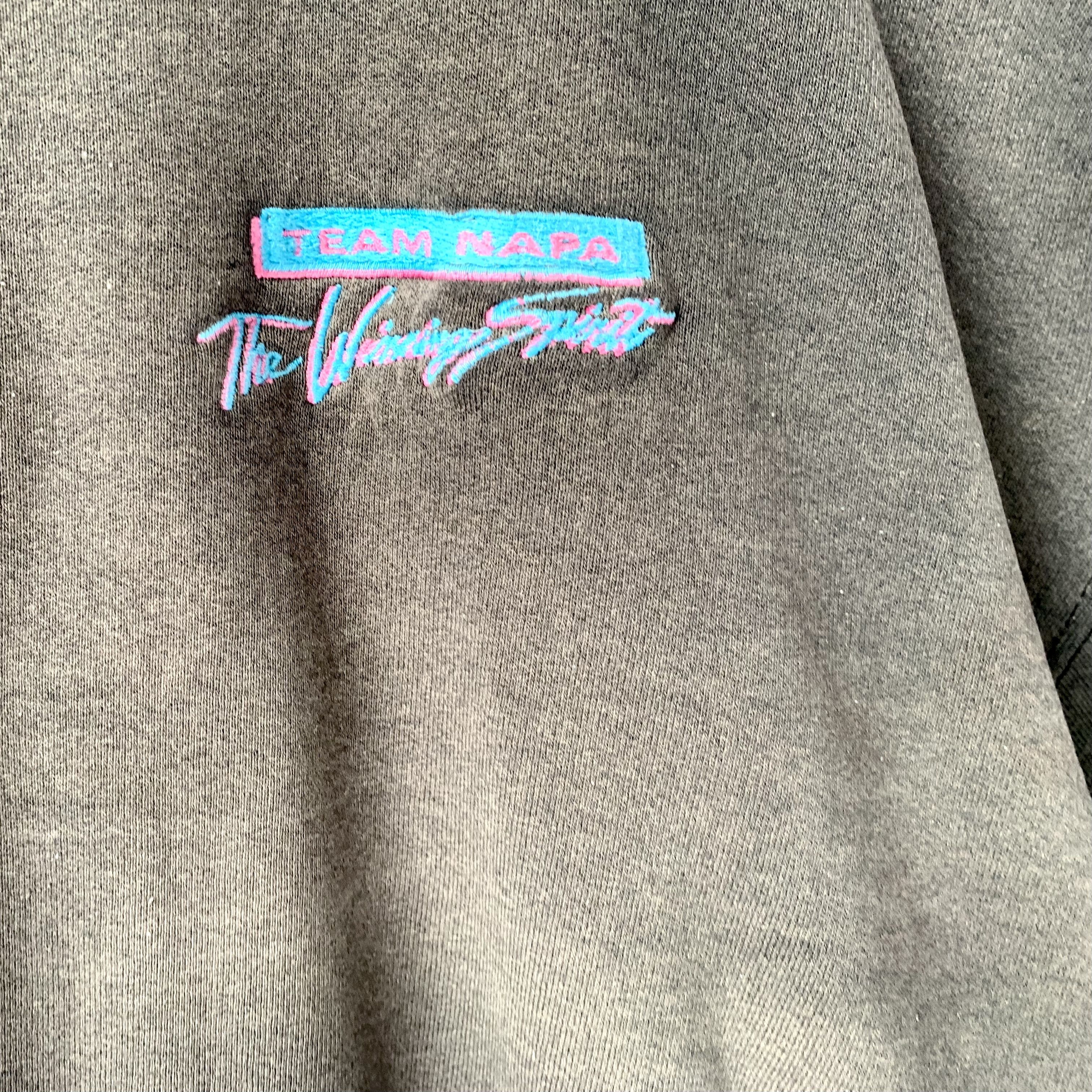 Fruit Of The Loom vintage 90s sunfaded boxy sweatshirt Size US XL / EU 56 / 4 - 2 Thumbnail