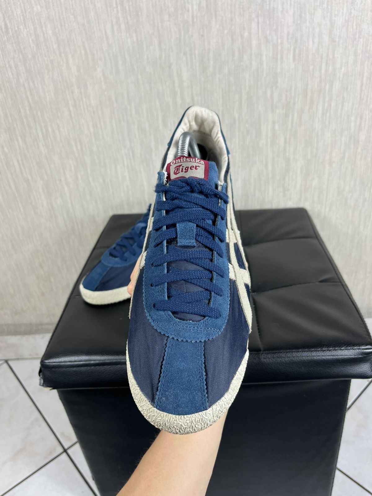 Asics Vintage OG Asics Onitsuka Tiger y2k suede sneakers shoes low Size US 10.5 / EU 43-44 - 14 Thumbnail