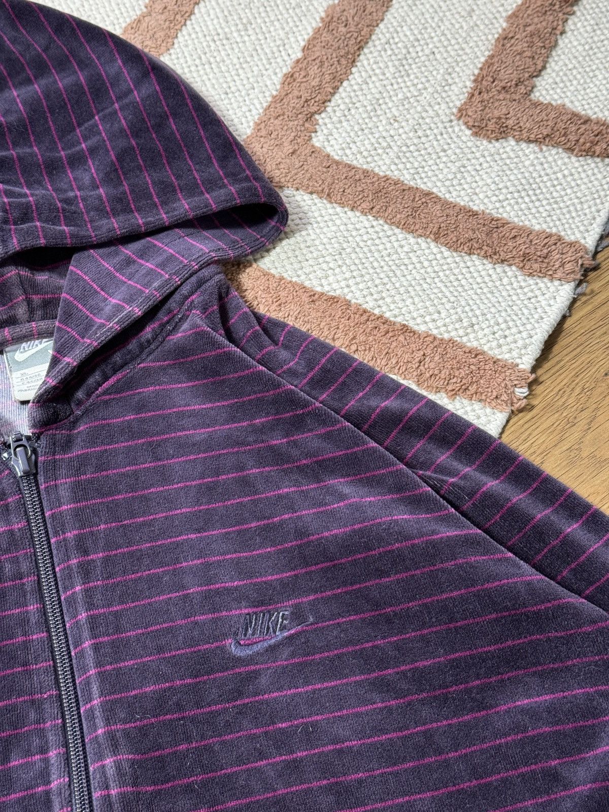 Nike × Vintage VINTAGE NIKE VELOUR 2000s ZIP UP HOODIE Size XL / US 12-14 / IT 48-50 - 2 Thumbnail