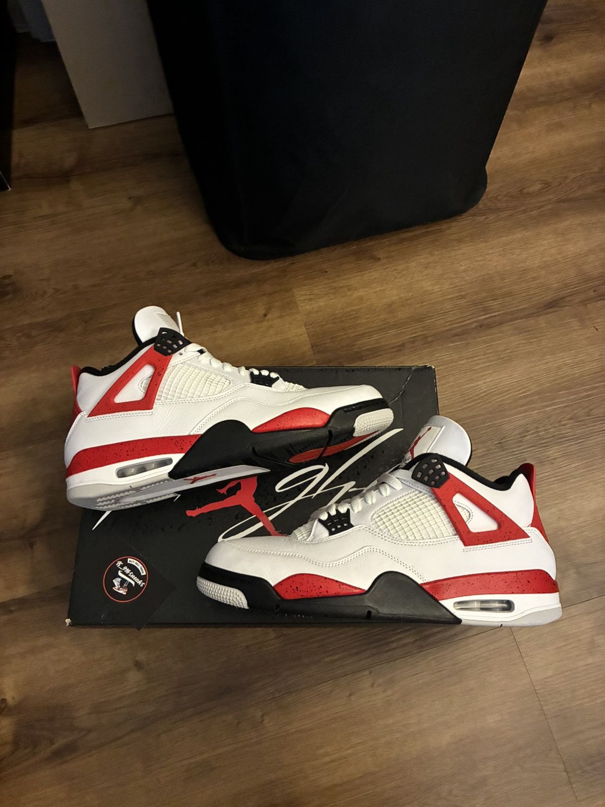 Jordan Brand Jordan 4 red cement Size US 12.5 / EU 45-46 - 2 Thumbnail