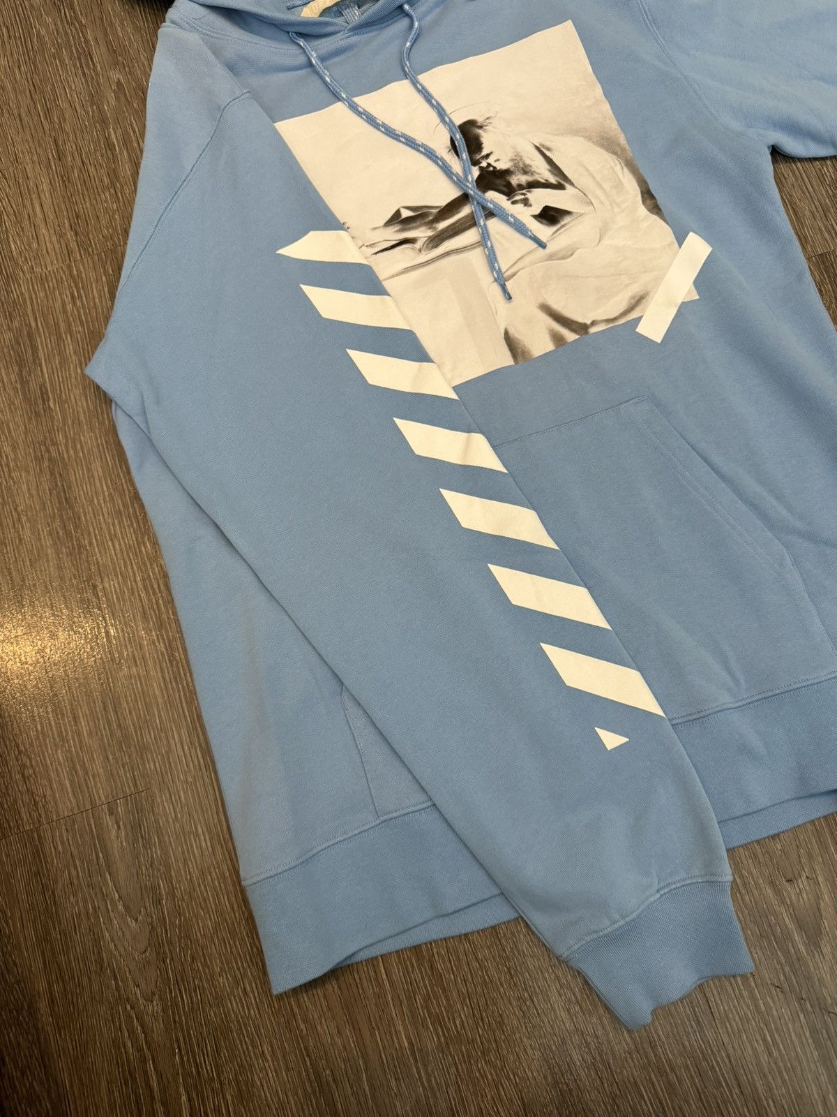 Off-White Off White GRAIL FW14 Caravaggio Hoodie Light Blue Size Large Size US L / EU 52-54 / 3 - 8 Thumbnail