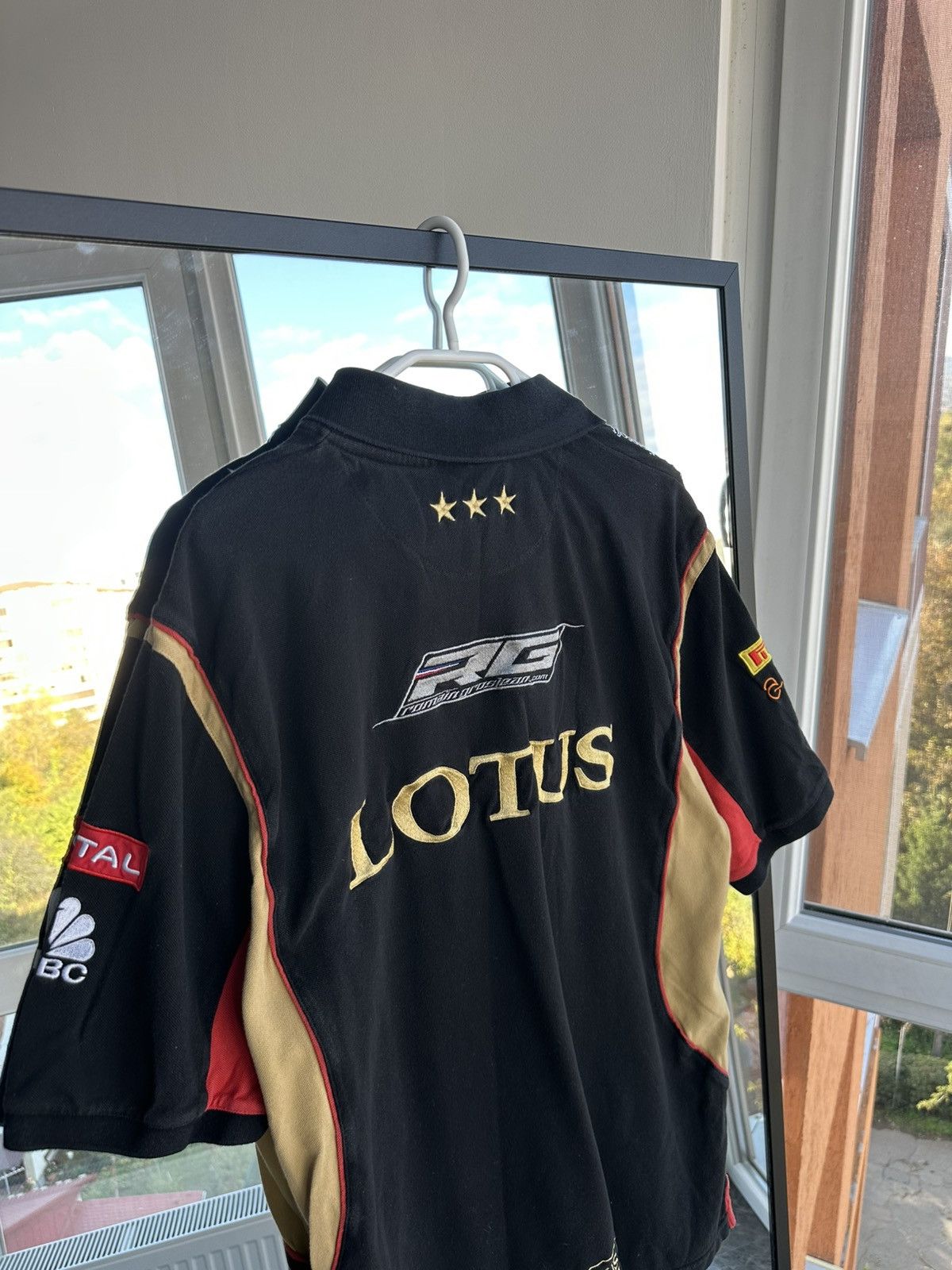 Formula 1 Vintage Renault Romain Grosjean Team Formula 1 Racing Tee Size US XL / EU 56 / 4 - 10 Thumbnail