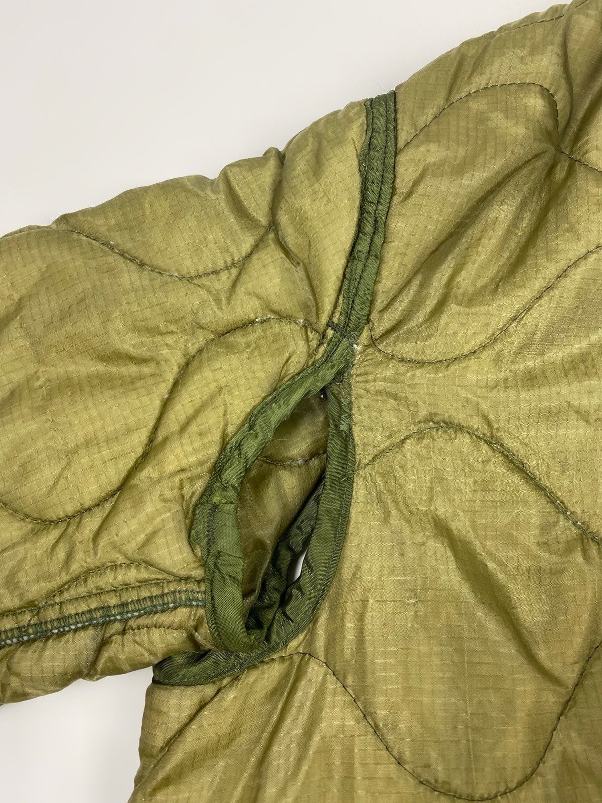 Vintage 1970’s Vintage Repaired US Army M-65 Liner Jacket Size US M / EU 48-50 / 2 - 5 Thumbnail