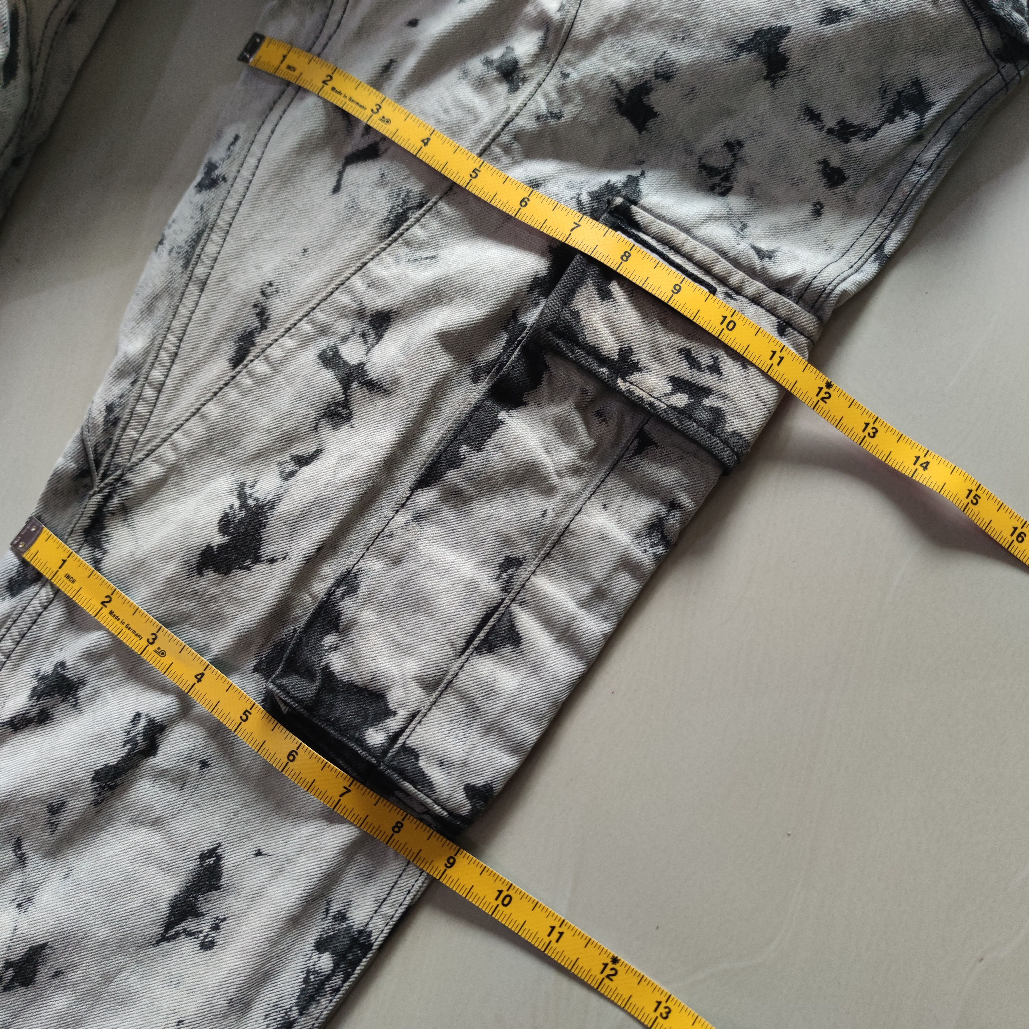 Designer × H&M GIAMBATTISTA VALLI PARIS x H&M RARE DESIGN JEAN Size US 30 / EU 46 - 19 Thumbnail