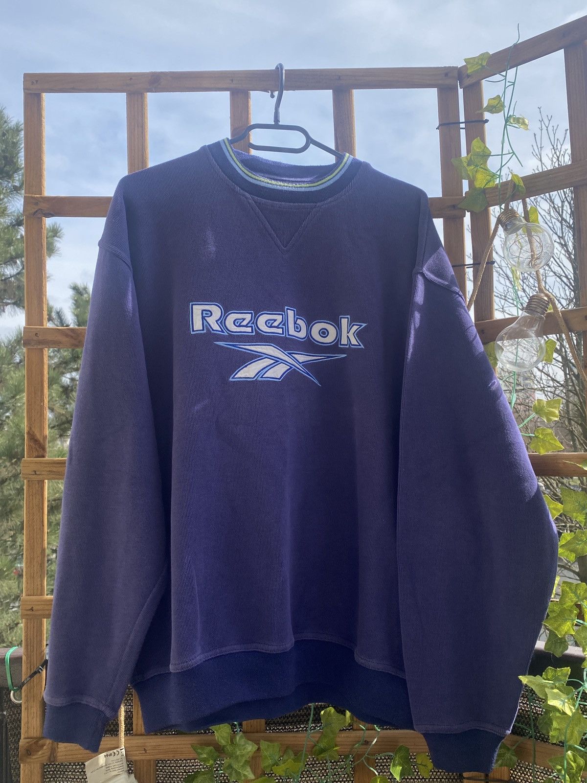 Reebok Vintage rare big logo oversize reebok crawneck Size US L / EU 52-54 / 3 - 1 Thumbnail